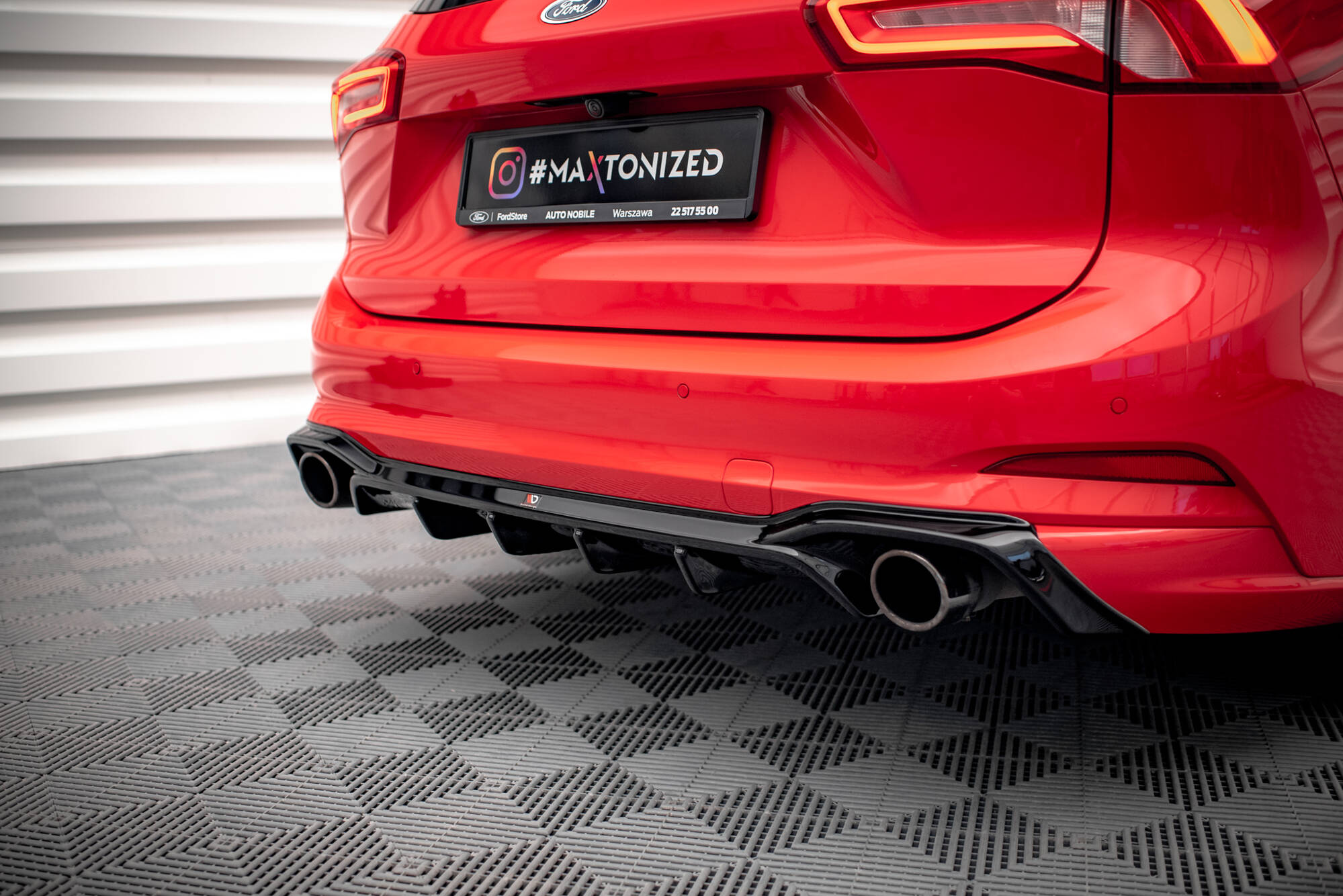 Rear Valance V.2 Ford Focus Estate ST Mk4 - 3