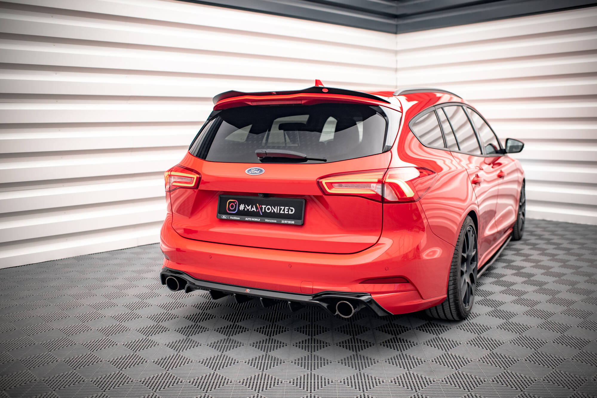 Rear Valance V.2 Ford Focus Estate ST Mk4 - 2