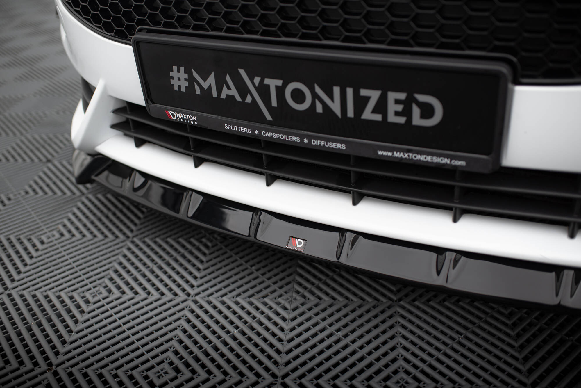 Front Splitter V.6 Ford Fiesta ST Mk7 Facelift - 4