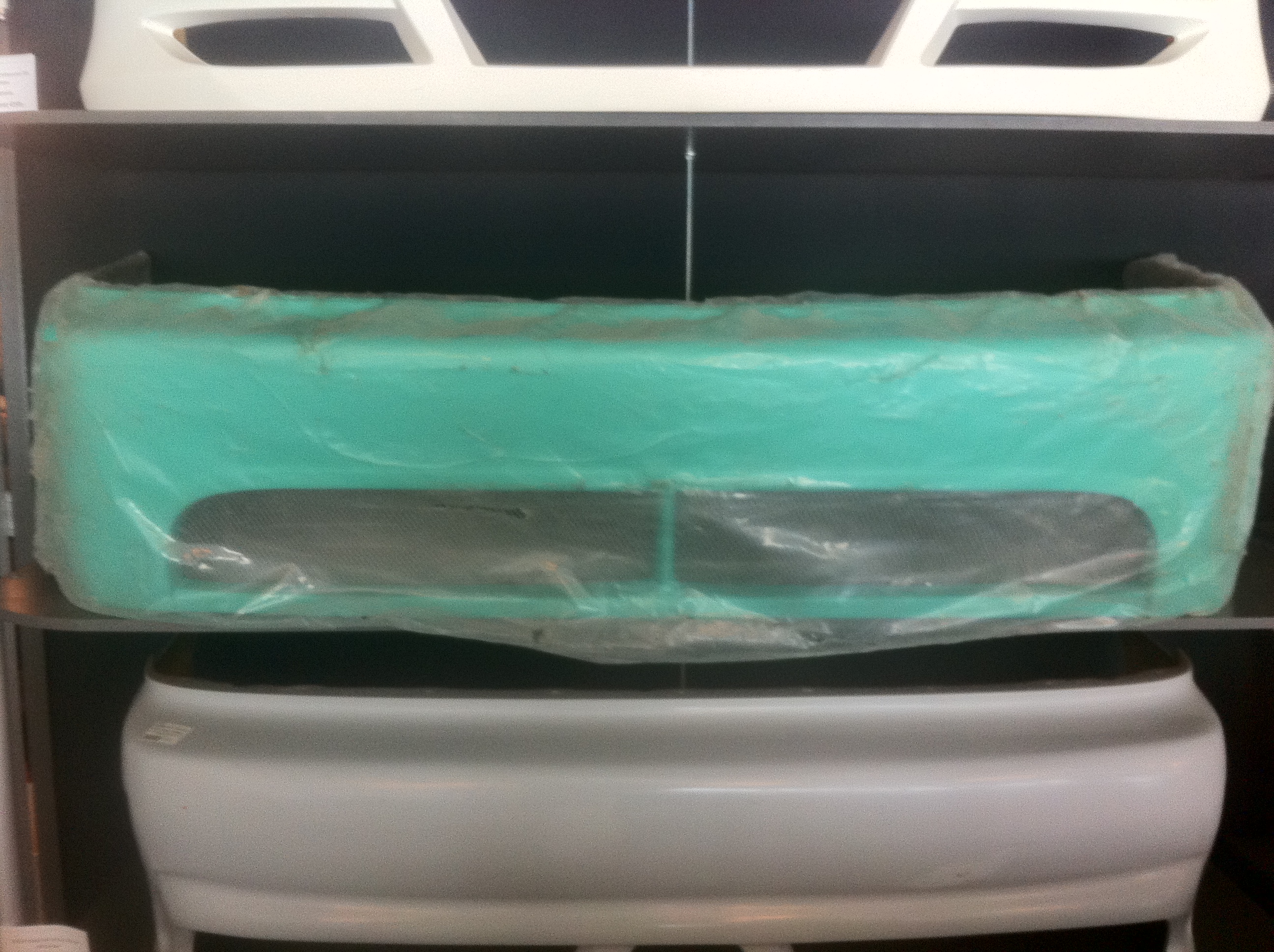 SALE: HONDA CIVIC 92-95 2/4D BC N1 REAR BUMPER [AIT]