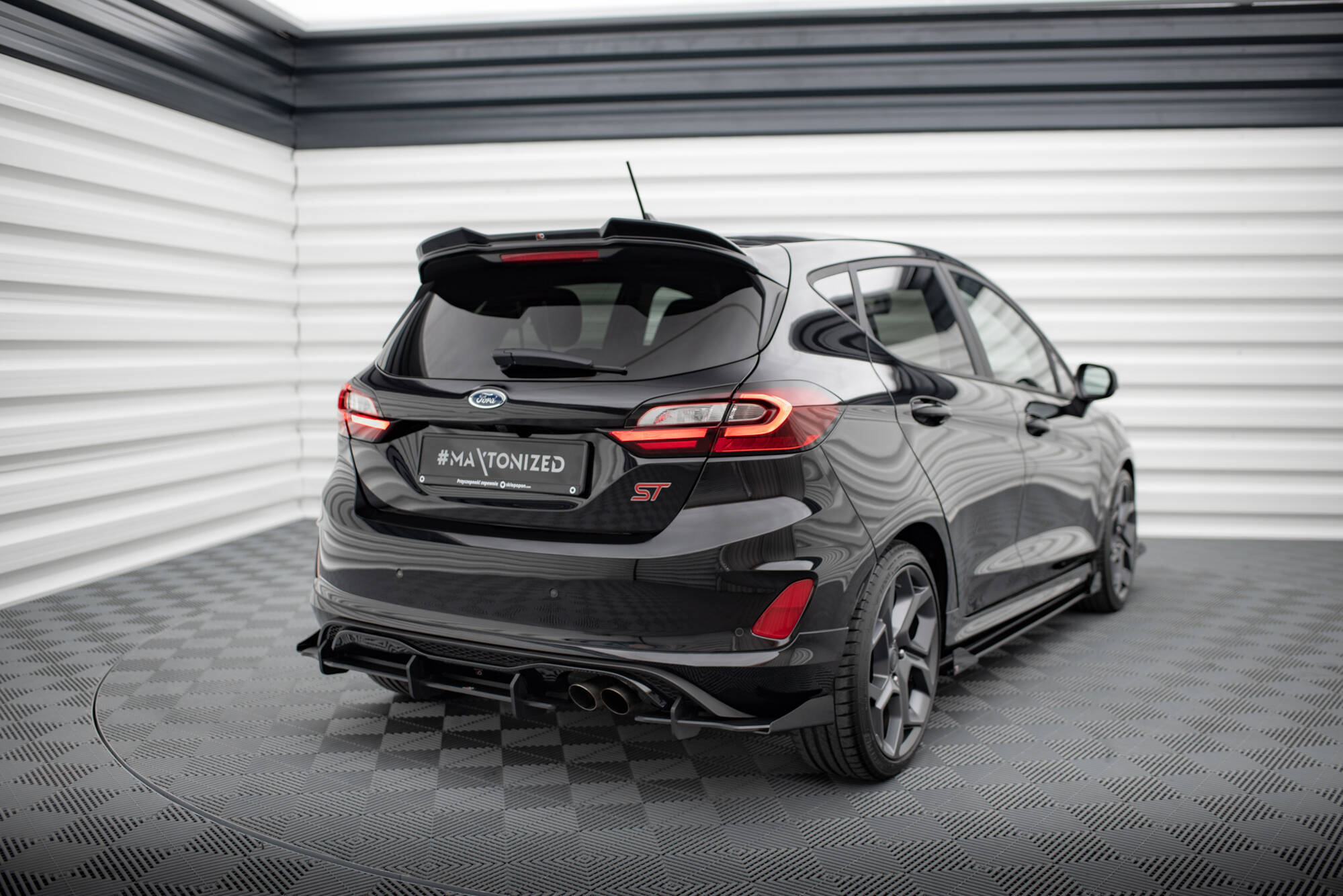 Rear Side Flaps Ford Fiesta Mk8 ST - 2
