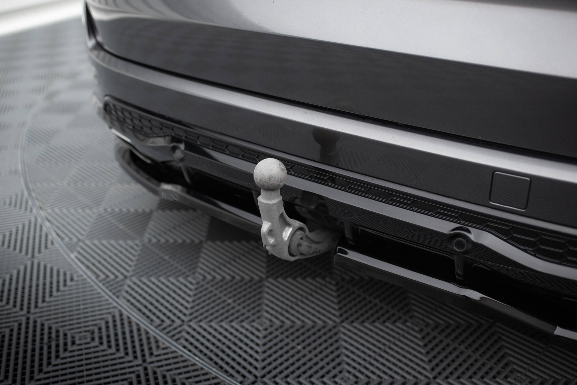 Central Rear Splitter (Vertical Bars) Ford S-Max ST-Line Mk2 - 4