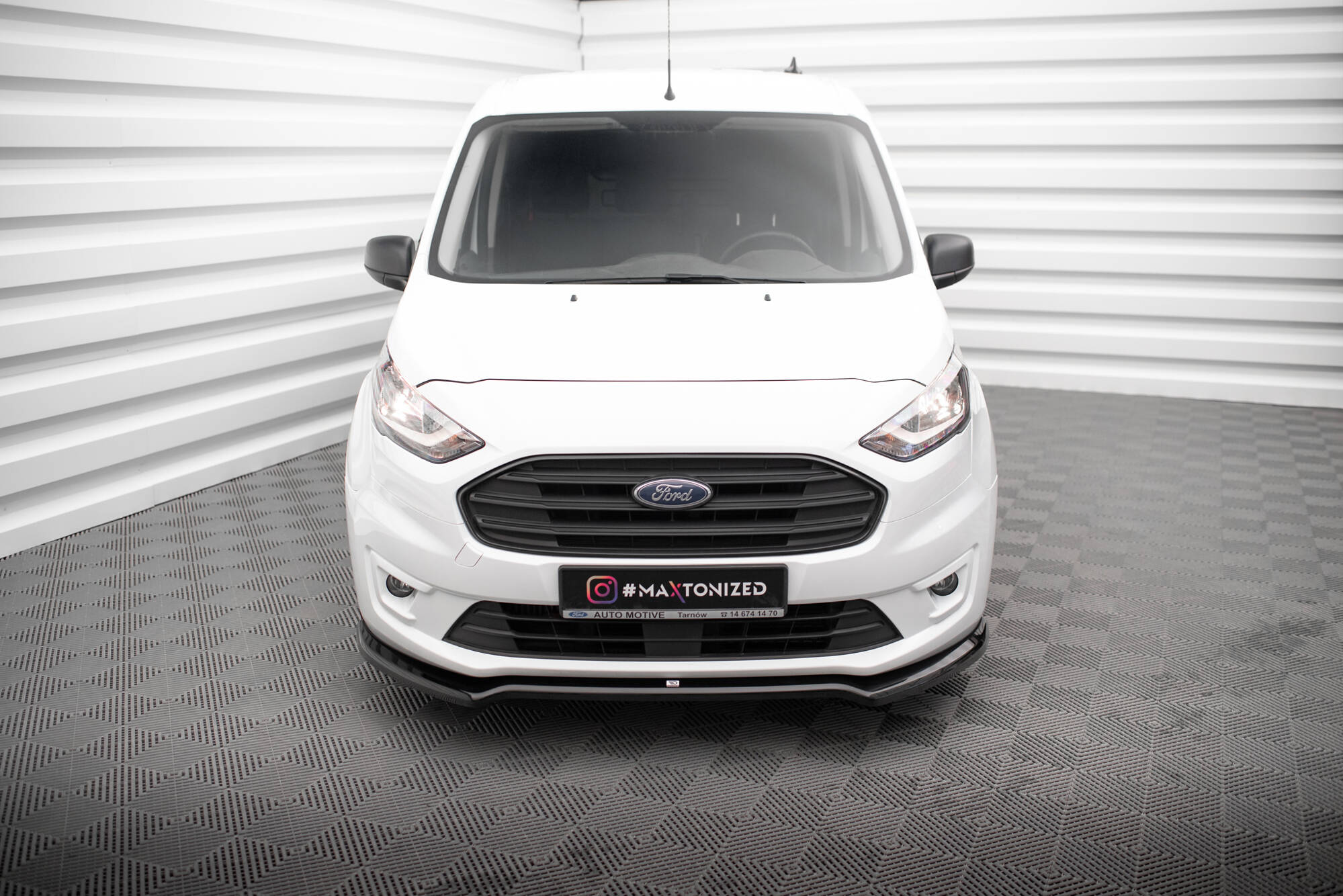 Front Splitter V.1 Ford Transit Connect Mk2 Facelift - 2