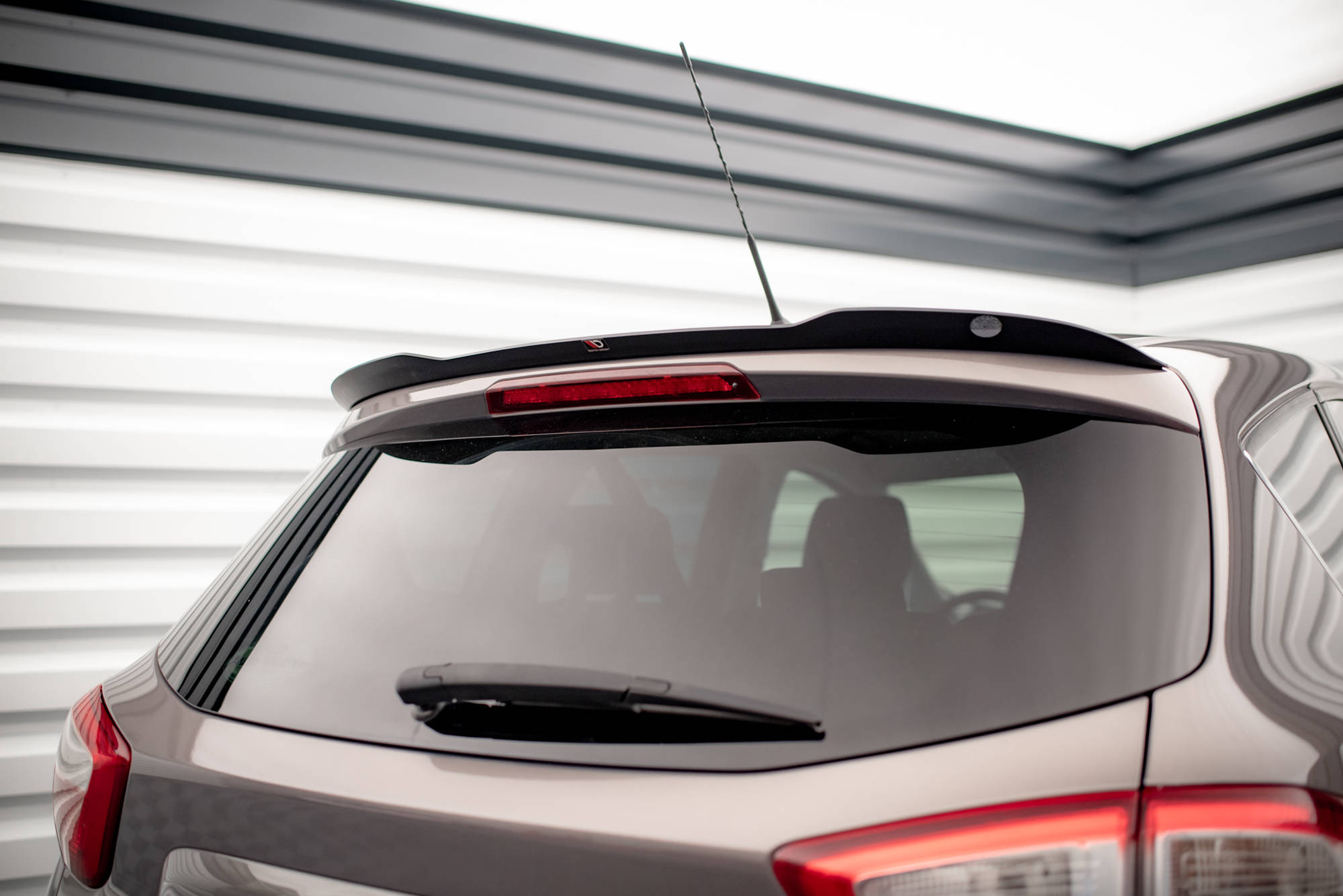Spoiler CAP Ford C-max MK2 (2010-2014) - 3