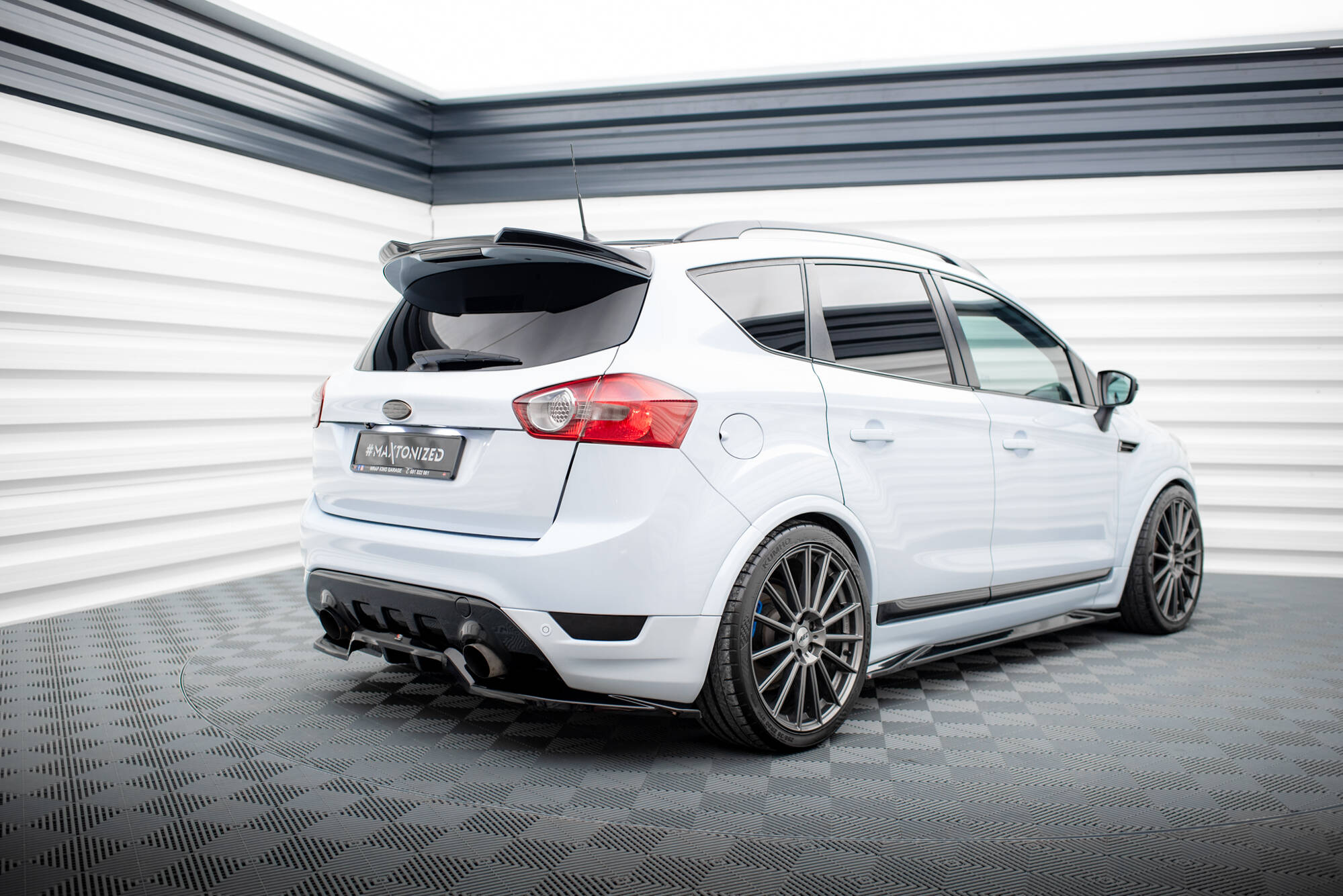 Spoiler CAP 3D Ford Kuga ST Mk1 - 3