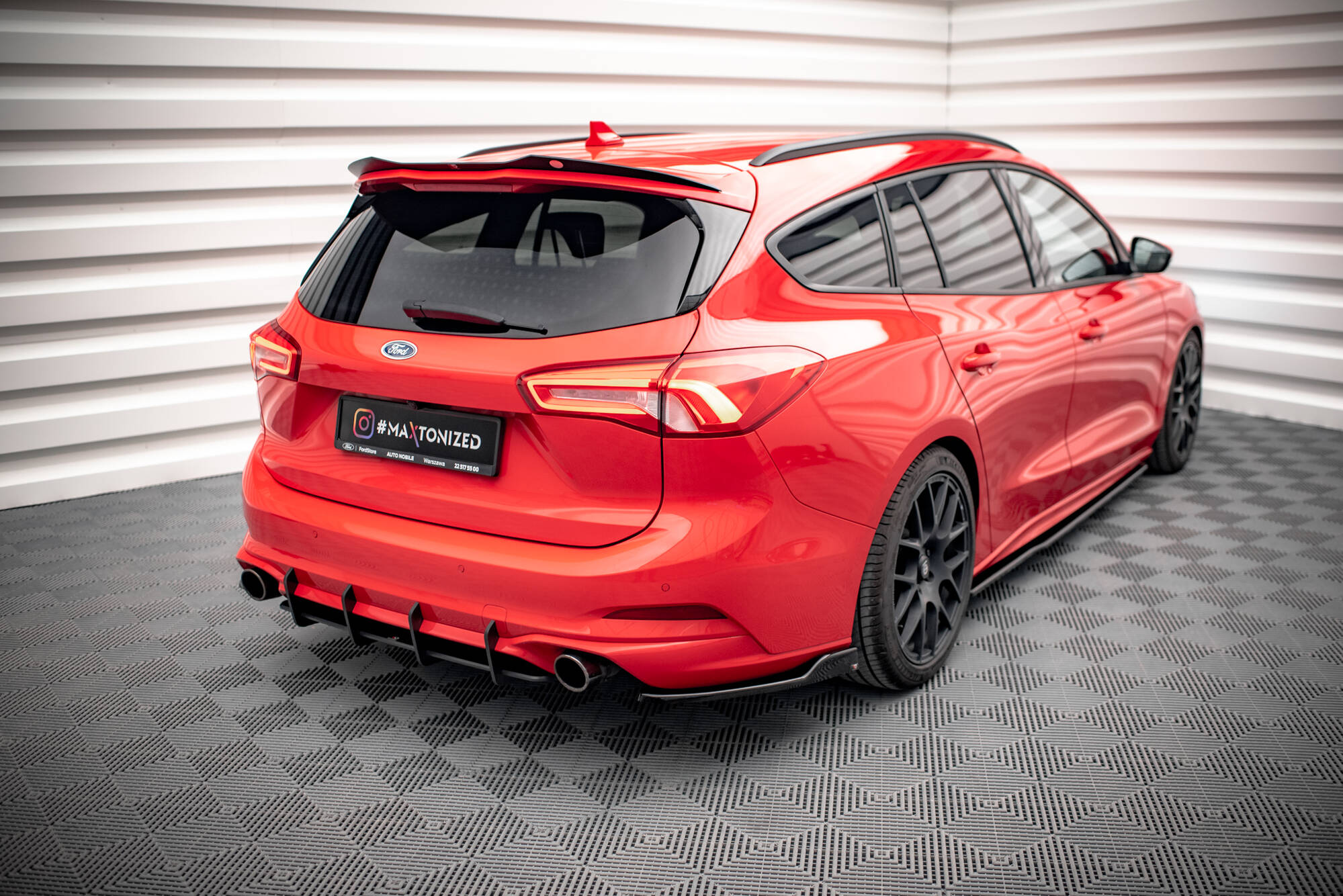Rear Side Splitters V.6 Ford Focus Estate ST-Line Mk4 - 2