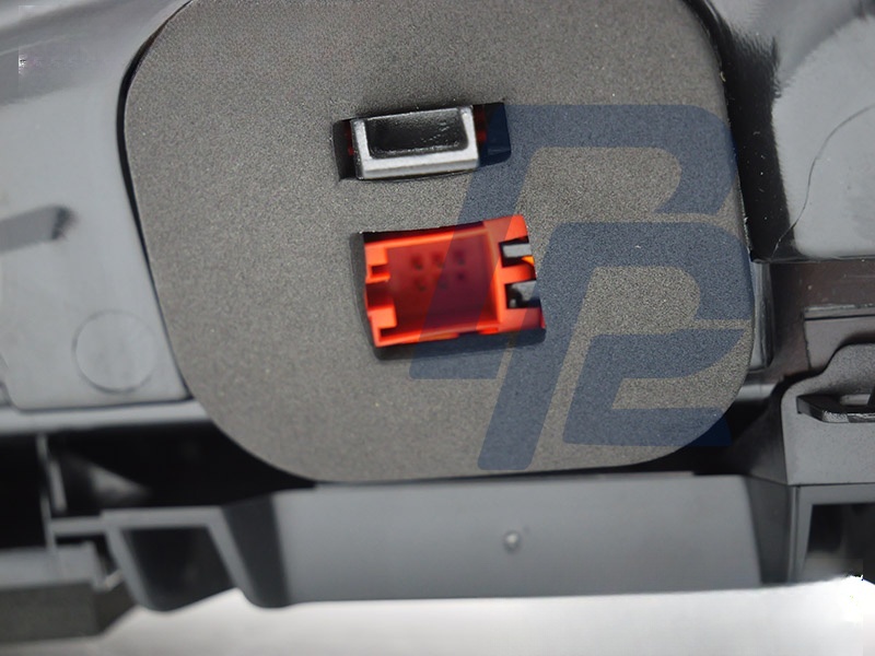 LED Tail Light Left Side TYC for Audi Q5 II 2016–2020 - 2