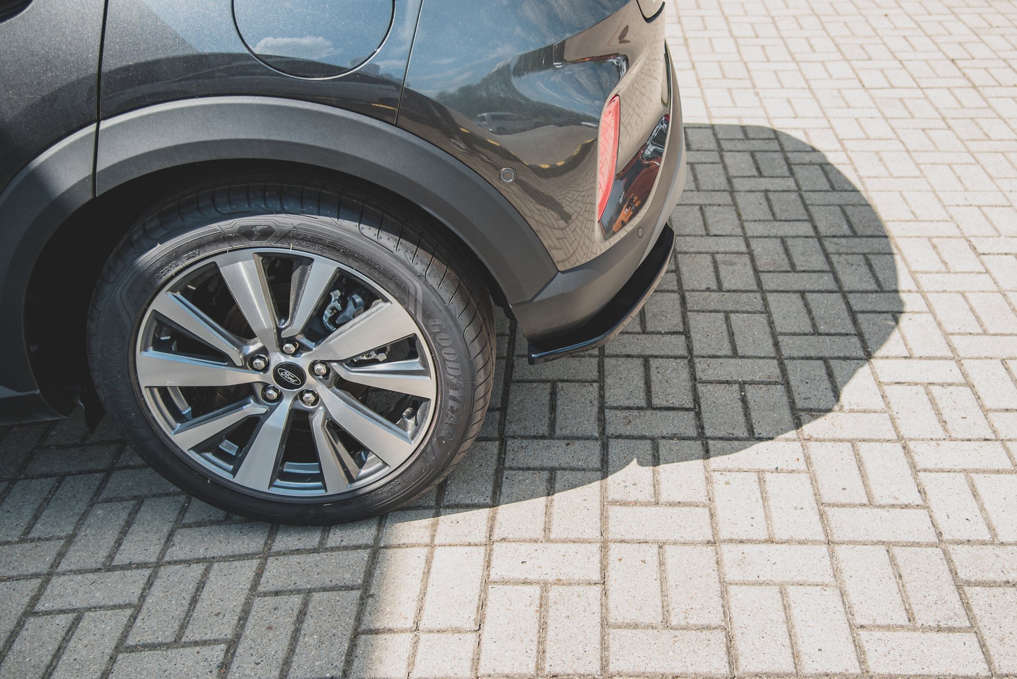 Central Rear Splitter Ford Puma Mk1 - 2