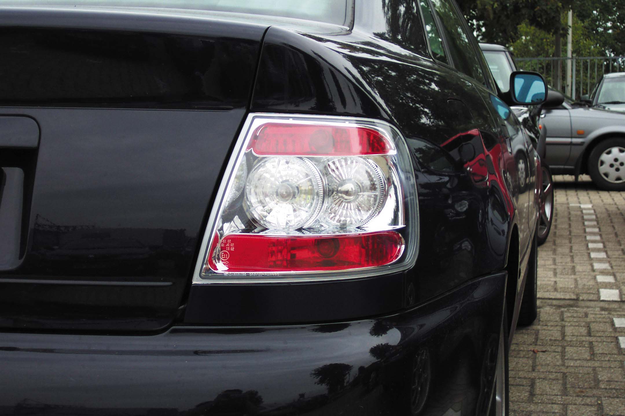 AUDI A4 94-01 VERS.II KROMADE (2XR/2XO) BAKLAMPOR - 2