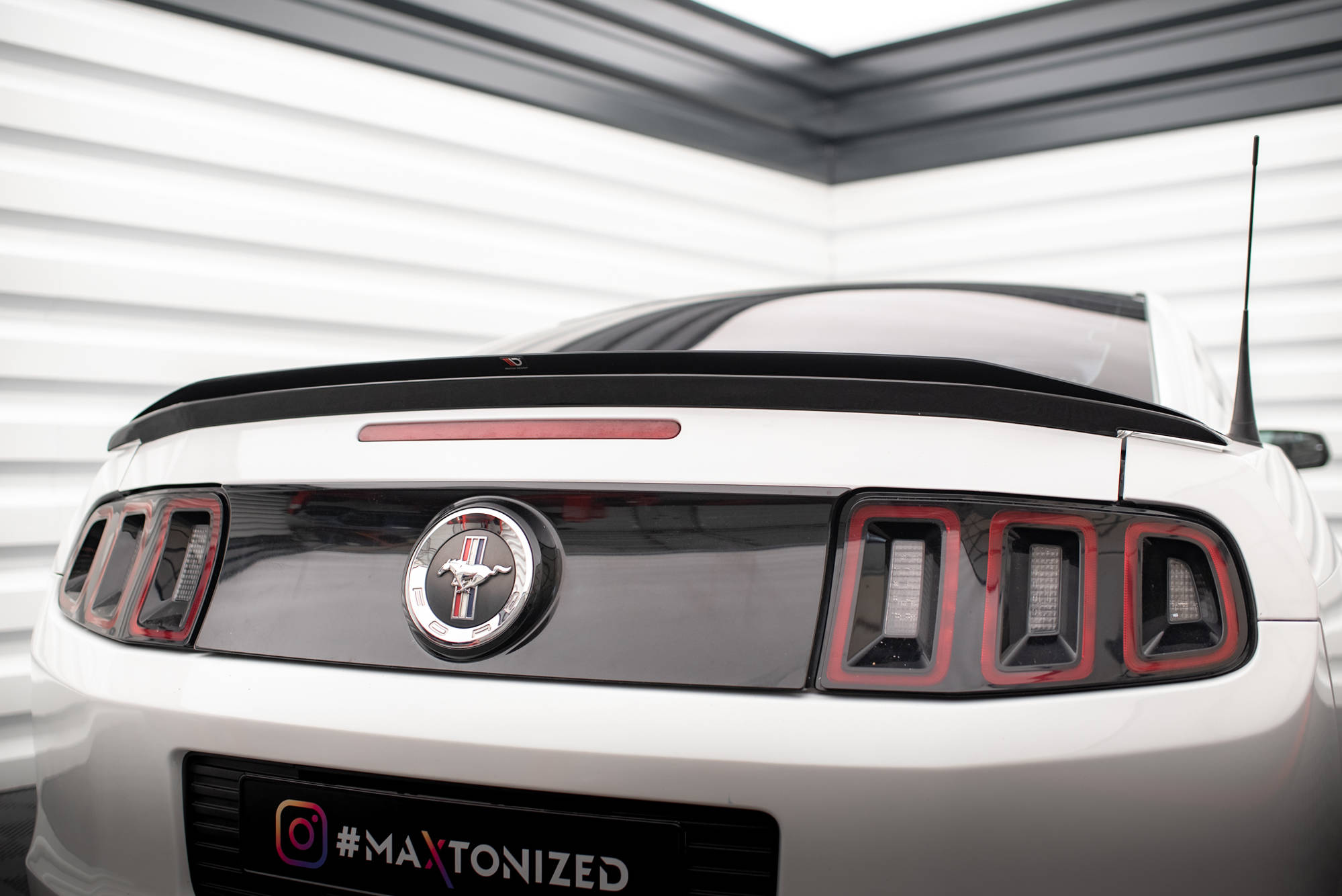 Spoiler CAP Ford Mustang Mk5 Facelift - 3
