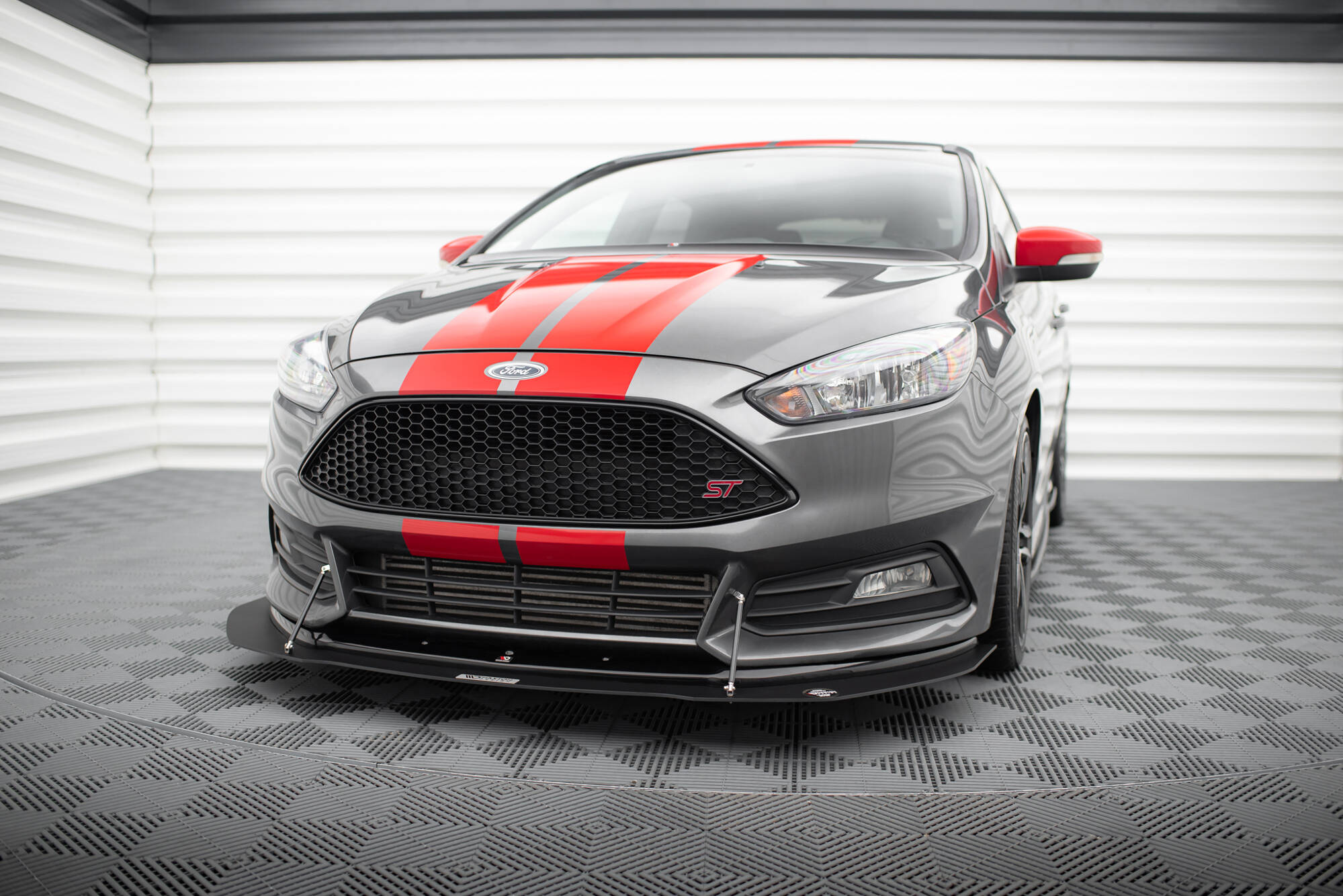 Hybrid Front Splitter V.1 Ford Focus ST Mk3 FL - 3
