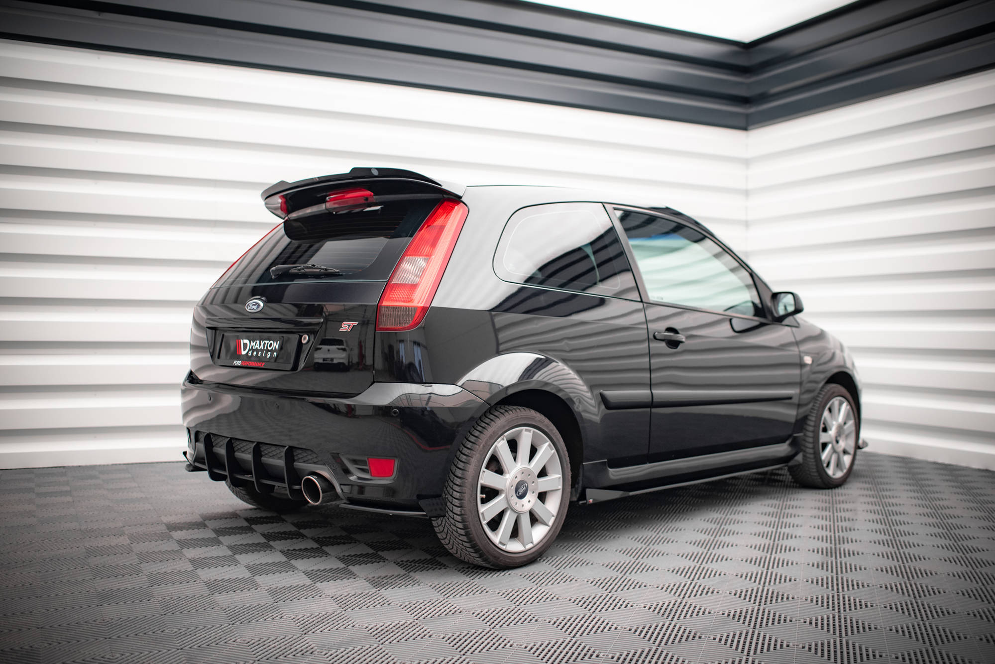 Side Flaps Ford Fiesta ST Mk6 - 3