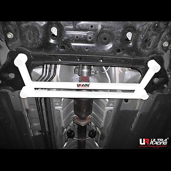 NISSAN JUKE 10+ ULTRARACING 4-POINT FRONT LOWER BRACE 2337