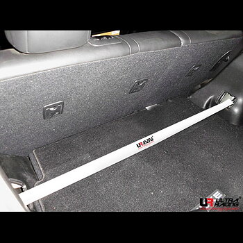 NISSAN JUKE 10+ ULTRARACING 2-POINT REAR UPPER STRUT BAR