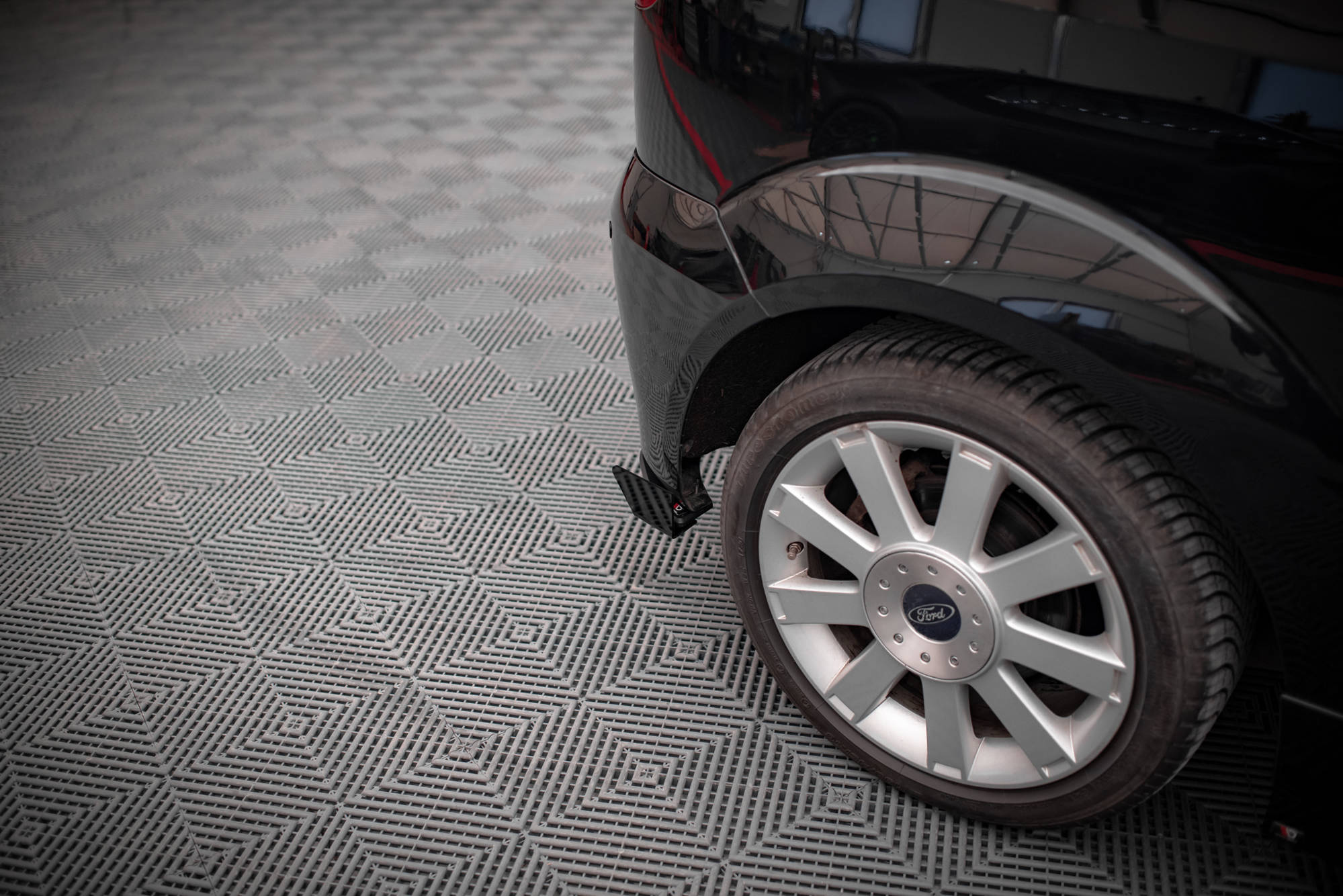 Rear Side Flaps Ford Fiesta ST Mk6 - 2