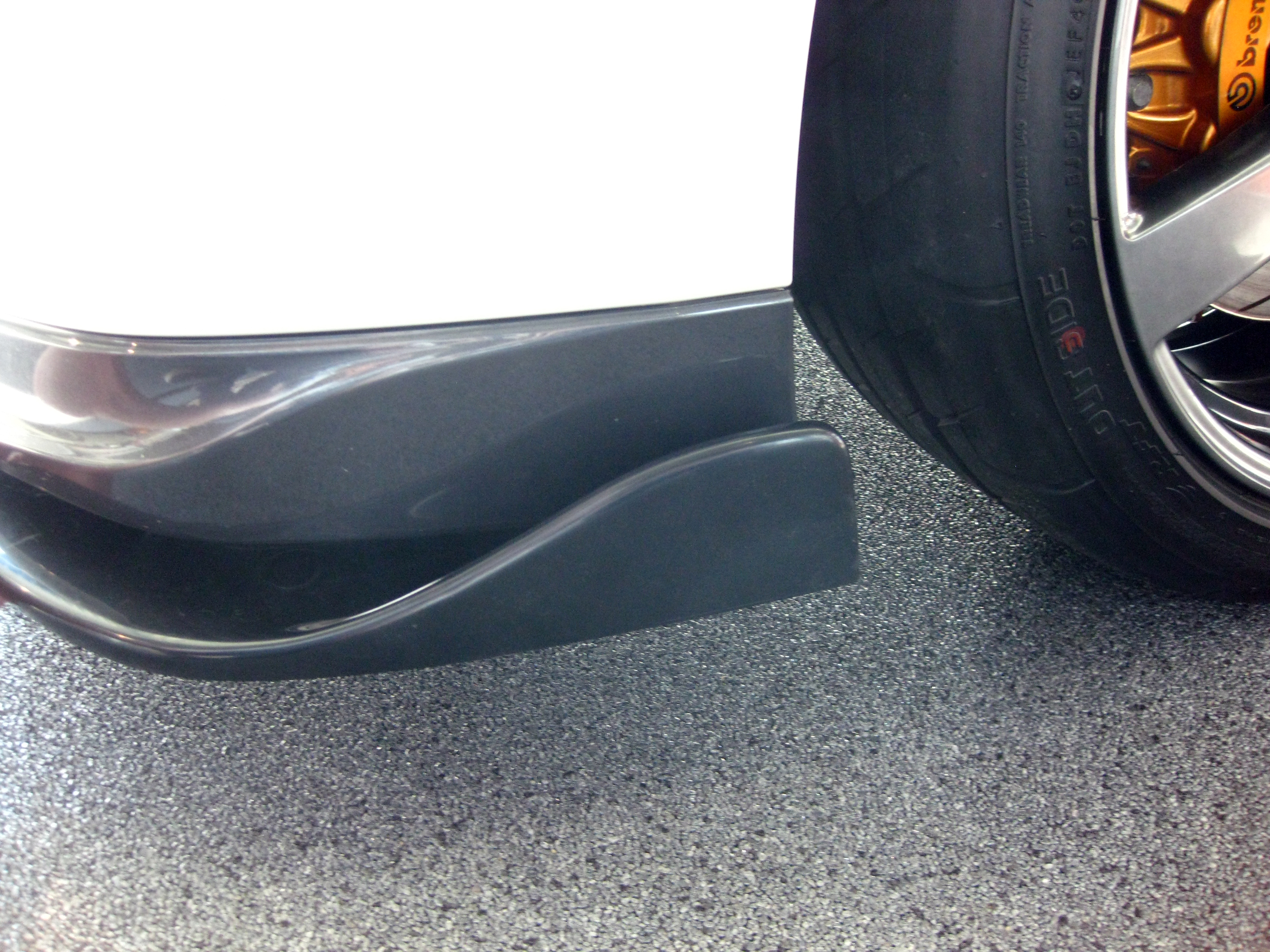 UNIVERSAL BUMPER SPLITTERS SMALL 30CM ABS [SIX] - 4