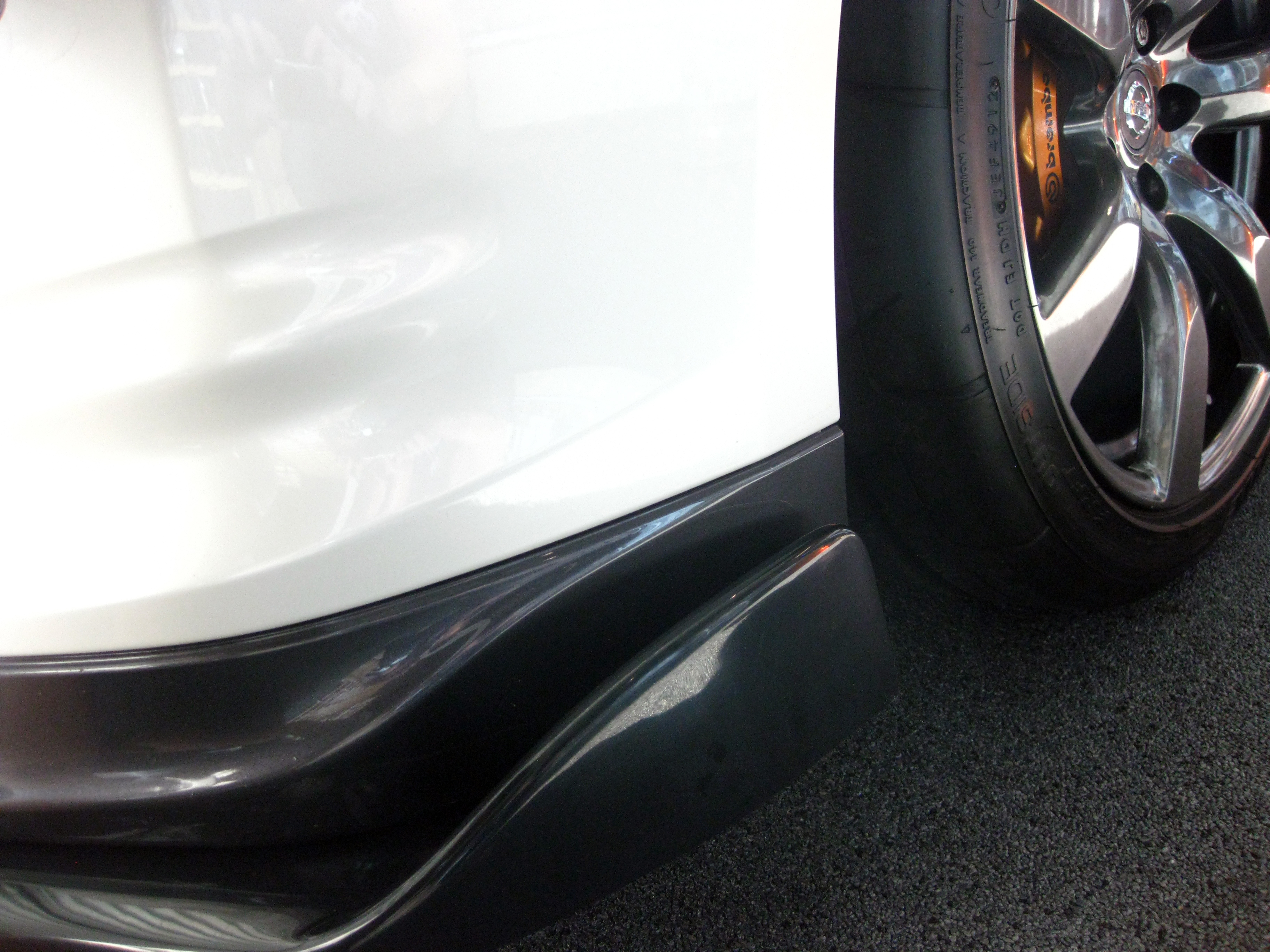 UNIVERSAL BUMPER SPLITTERS LONG 45CM ABS [SIX] - 6