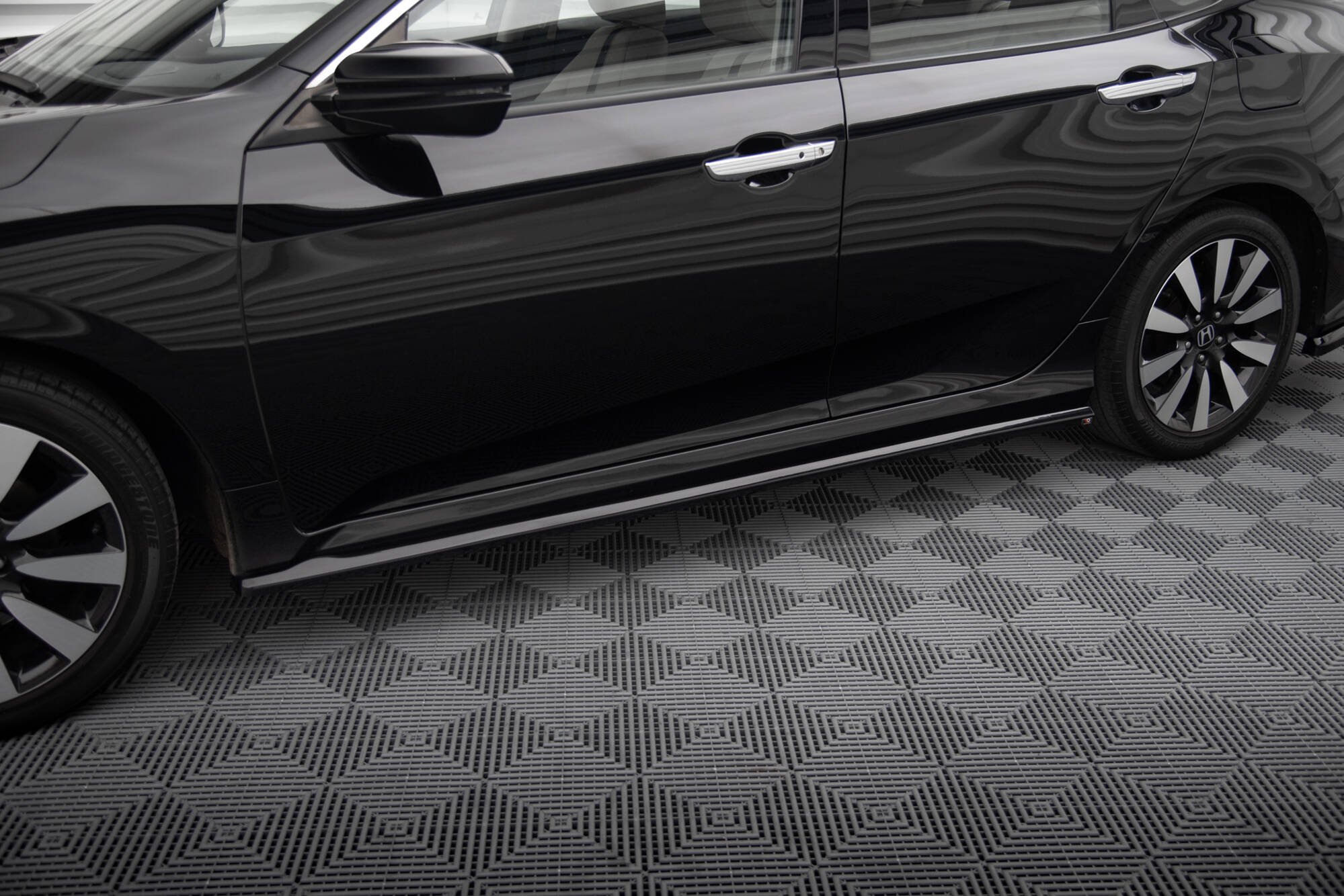 Side Skirts Diffusers Honda Civic Mk10 - 3
