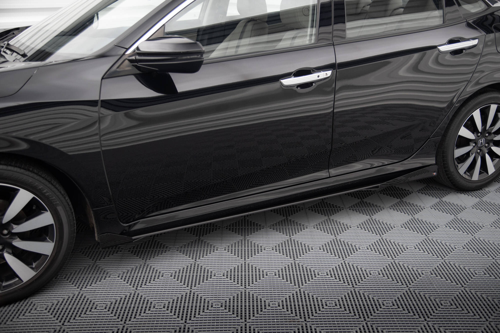 Side Flaps Honda Civic Mk10 - 3