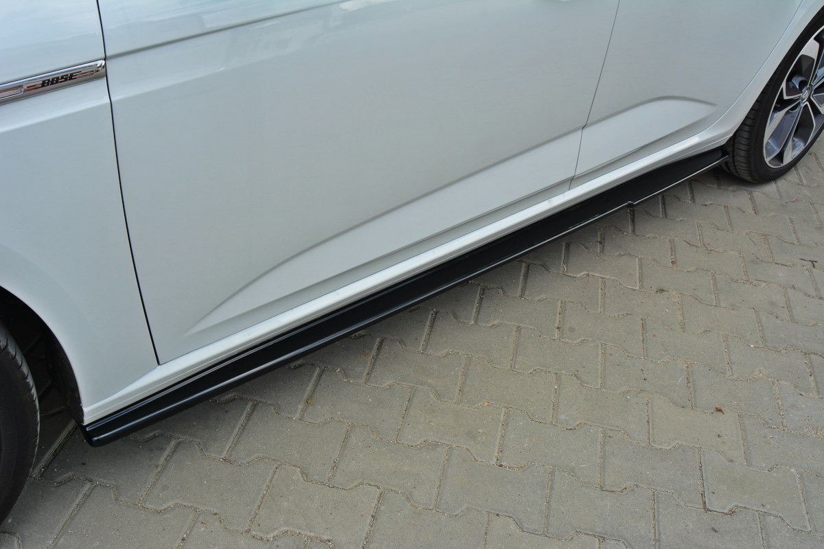 SIDE SKIRTS DIFFUSERS RENAULT MEGANE MK4 HATCHBACK - 3