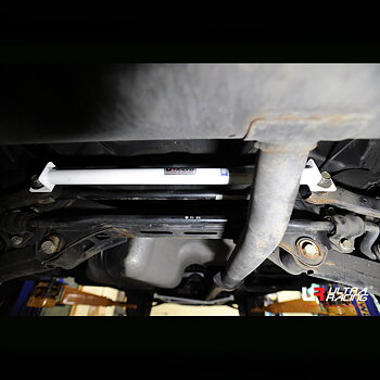 KIA SPORTAGE 10+ 2.0D ULTRARACING 2P REAR LOWER BAR 2285