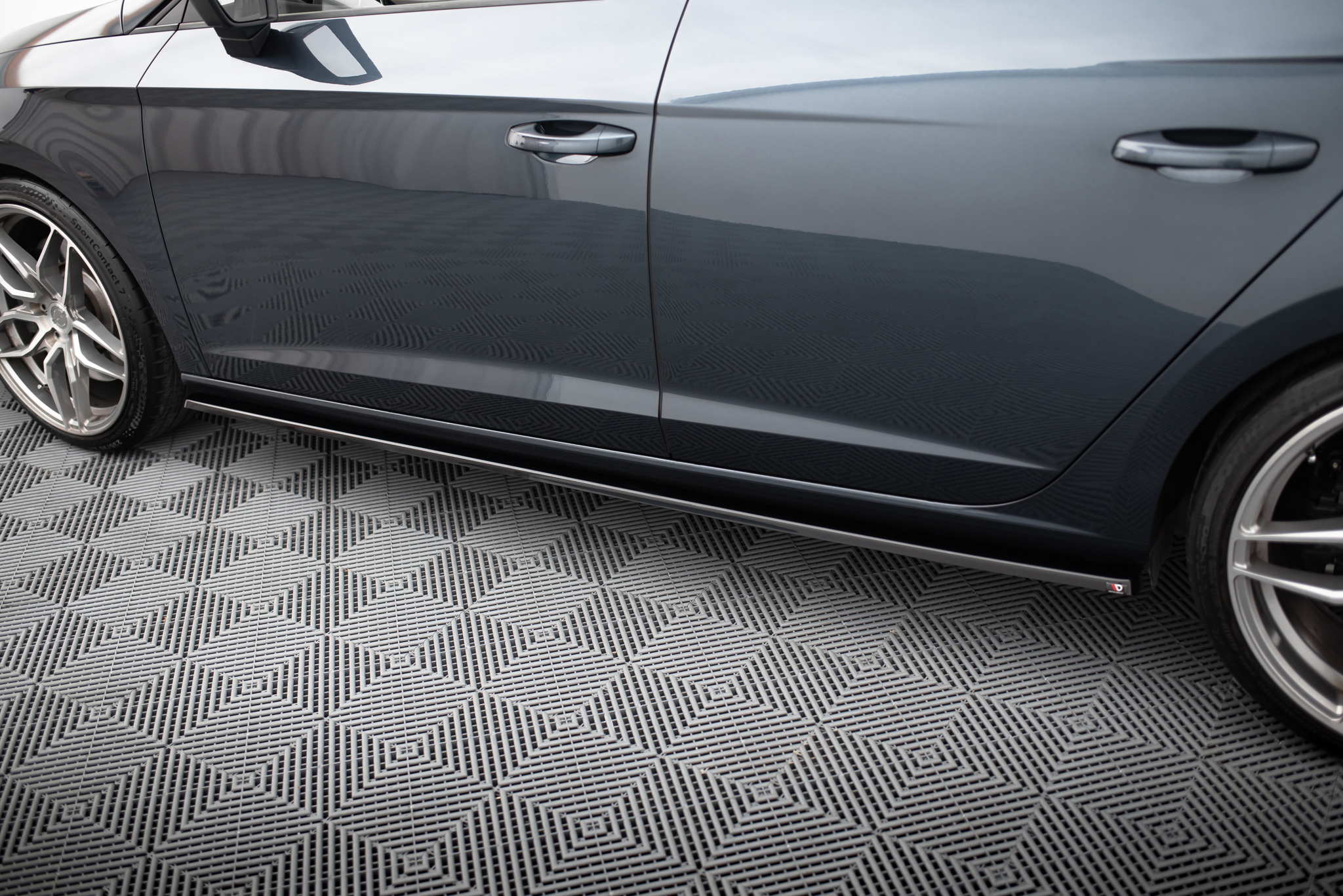 SIDE SKIRTS DIFFUSERS V.2 SUITABLE FOR SEAT LEON MK3 CUPRA/ FR FACELIFT – MAXTON DESIGN - 4