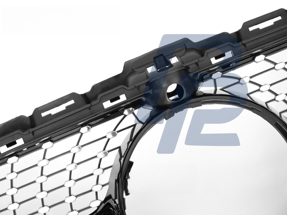 Grille Diamond Black/Chrome with Camera Hole for Mercedes W205 2014–2018 / S205 2014–2018 / C205 2015–2018 / A205 2016–2018 - 6