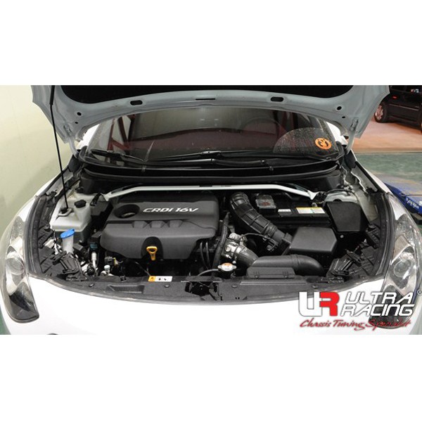HYUNDAI I30 1.6I 12+ ULTRARACING 2P FRONT UPPER STRUTBAR
