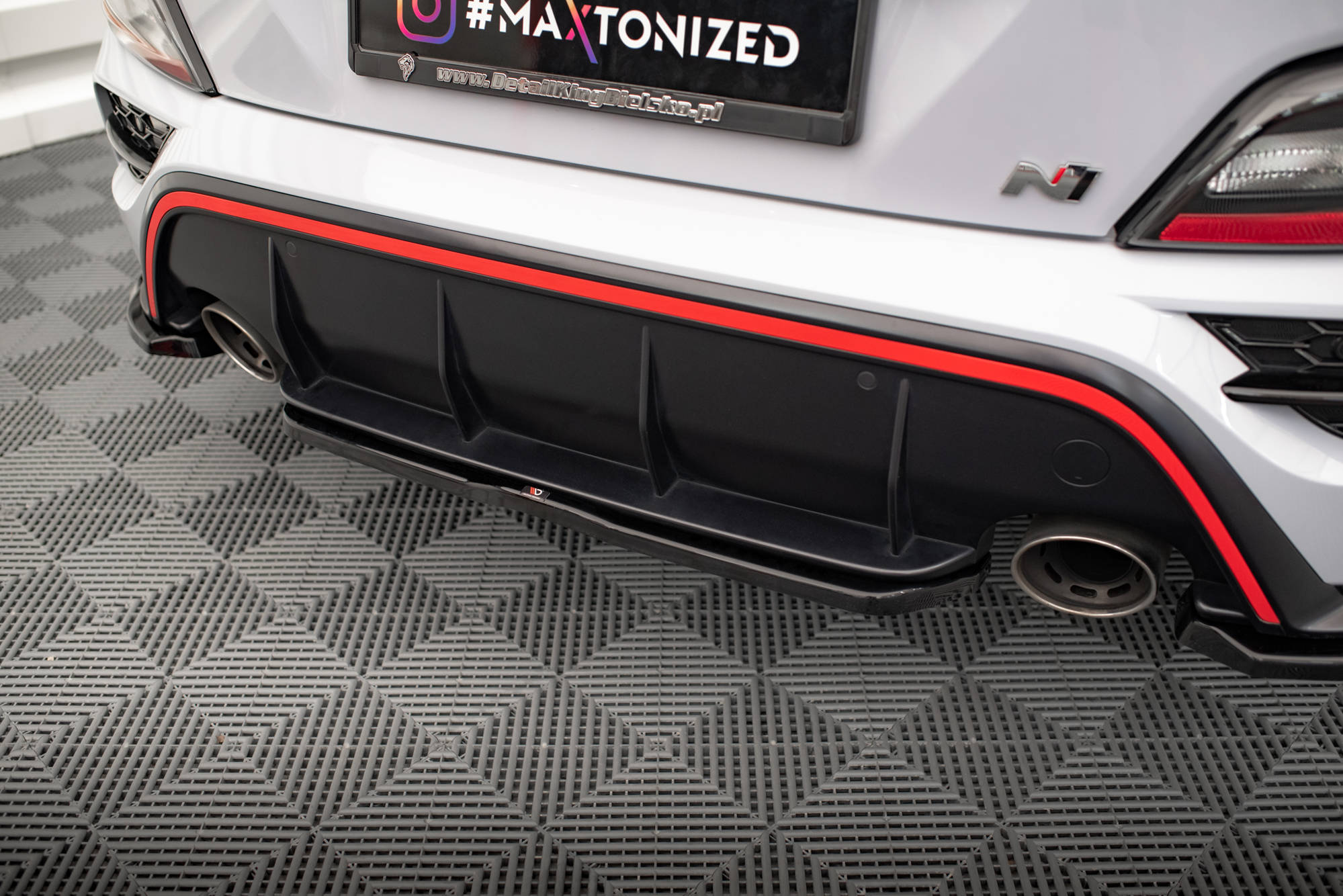 Central Rear Splitter Hyundai Kona N Mk1 - 2