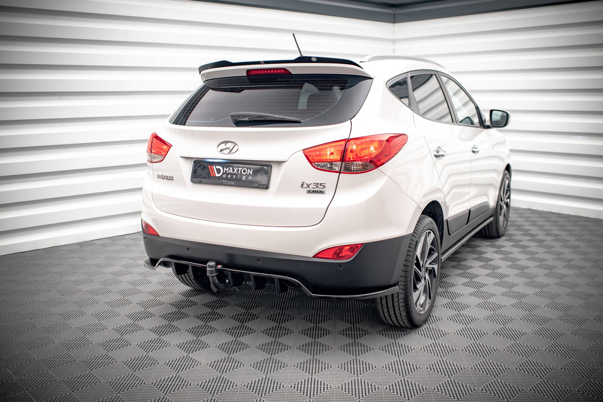 Spoiler CAP Hyundai ix35 Mk1 - 3