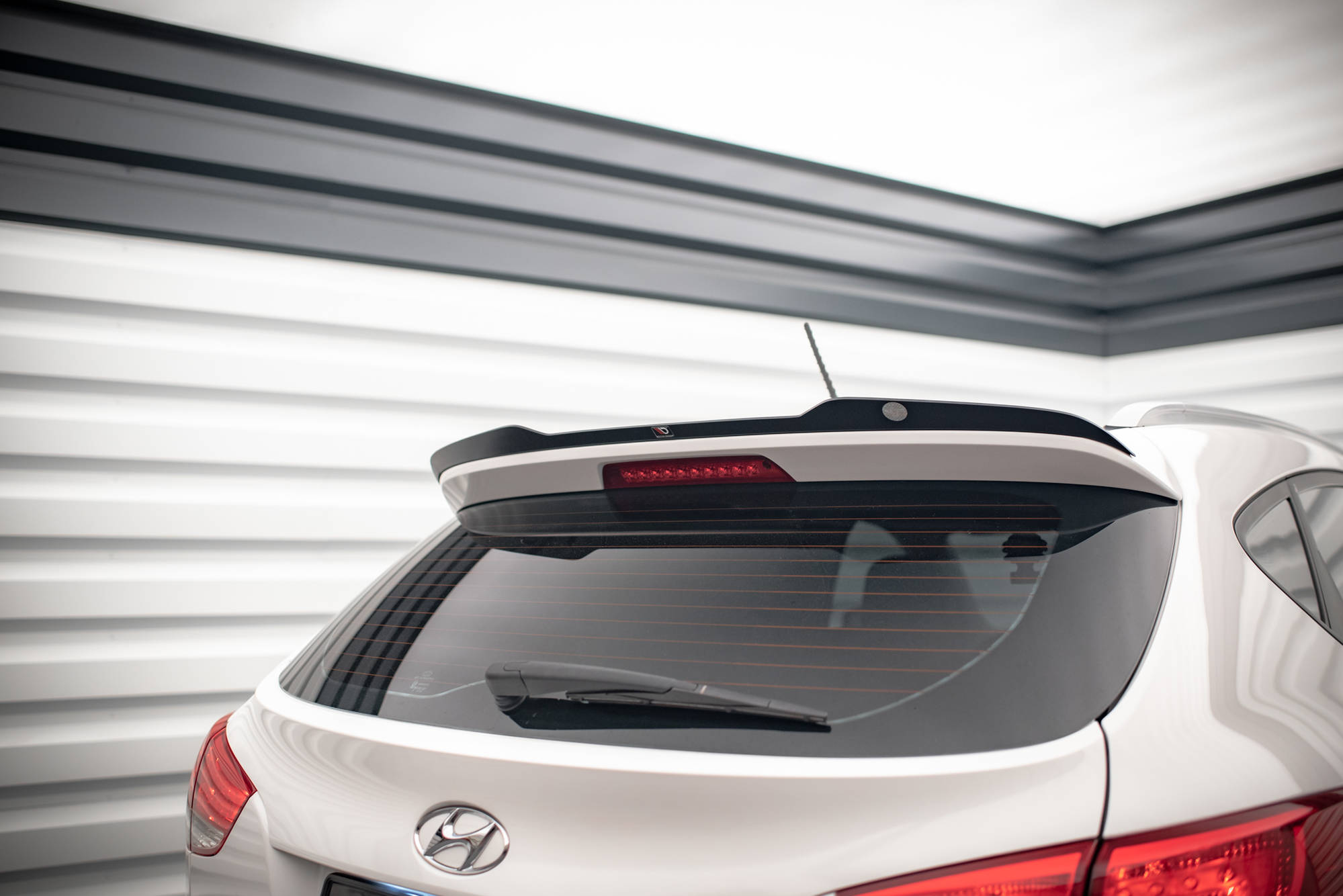 Spoiler CAP Hyundai ix35 Mk1 - 2