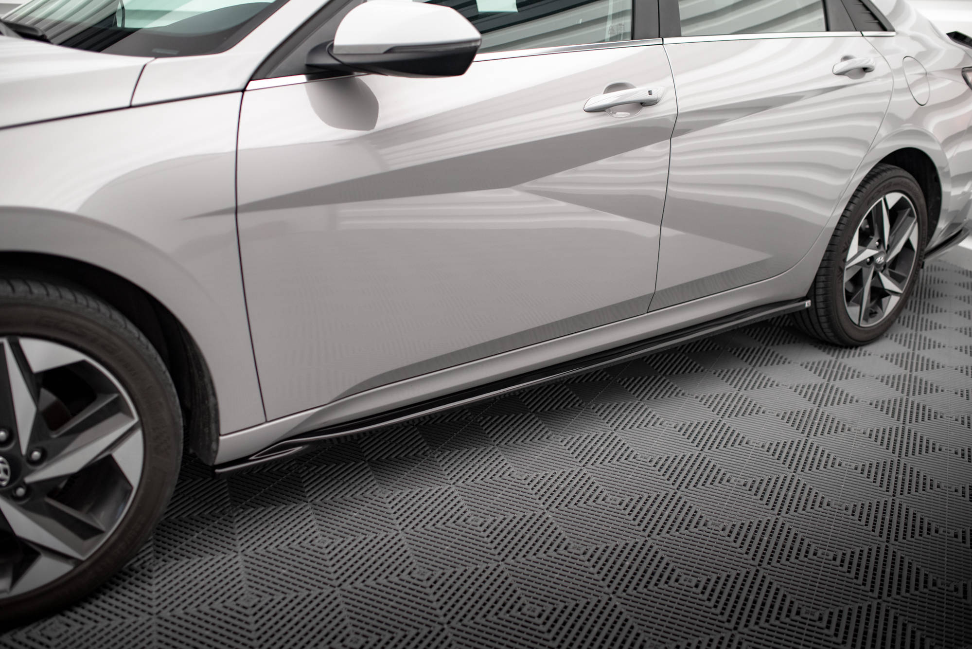 Side Skirts Diffusers Hyundai Elantra Mk7 - 3