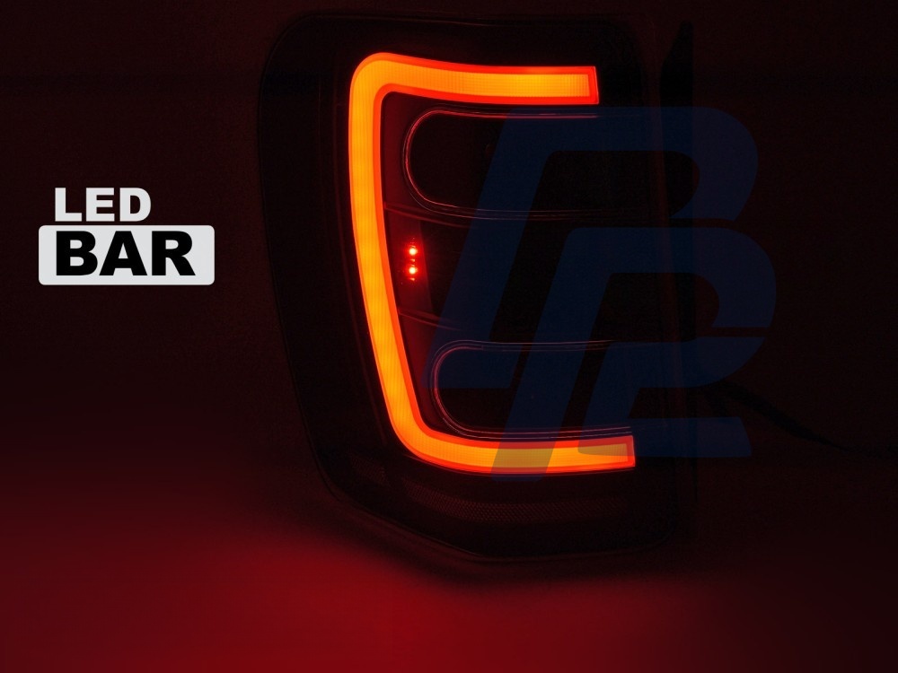 Tail Lights for Jeep Grand Cherokee 99-05.05 Black Clear LED - 5