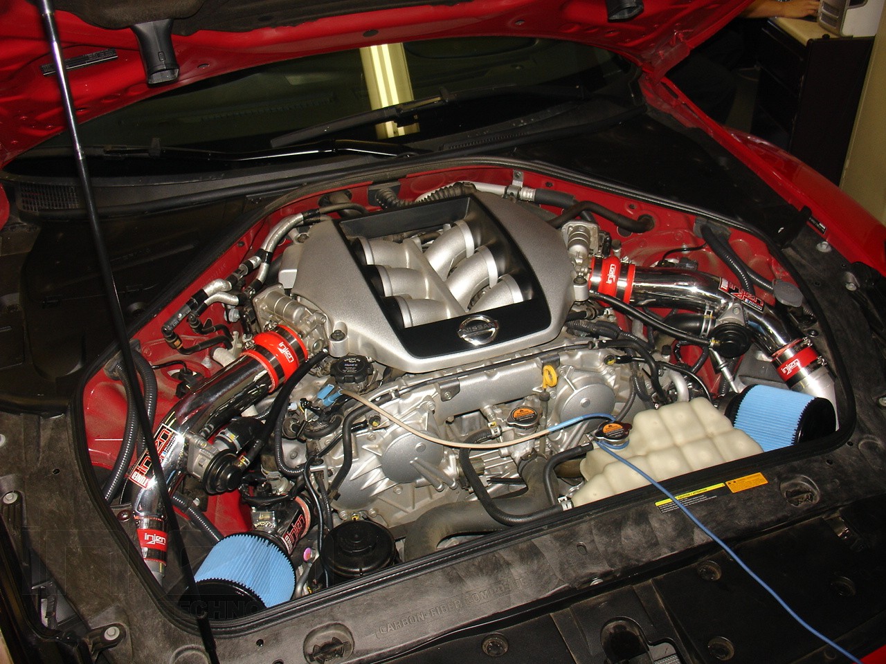 NISSAN SKYLINE R35 GTR 08+ SHORT RAM INTAKE SYSTEM [INJEN] - 2