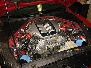 NISSAN SKYLINE R35 GTR 08+ SHORT RAM INTAKE SYSTEM [INJEN]