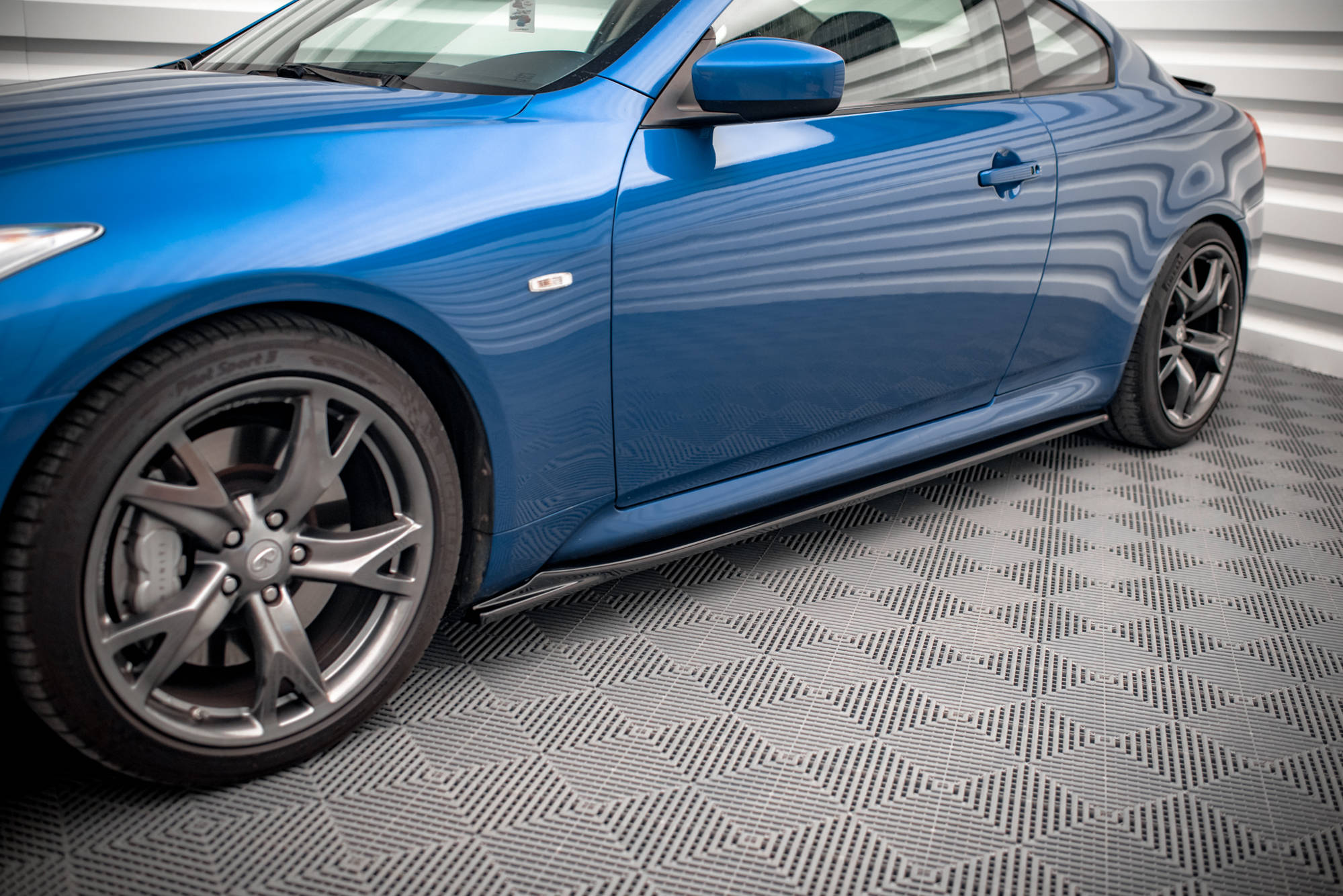 Side Skirts Diffusers Infiniti G37 Coupe - 3