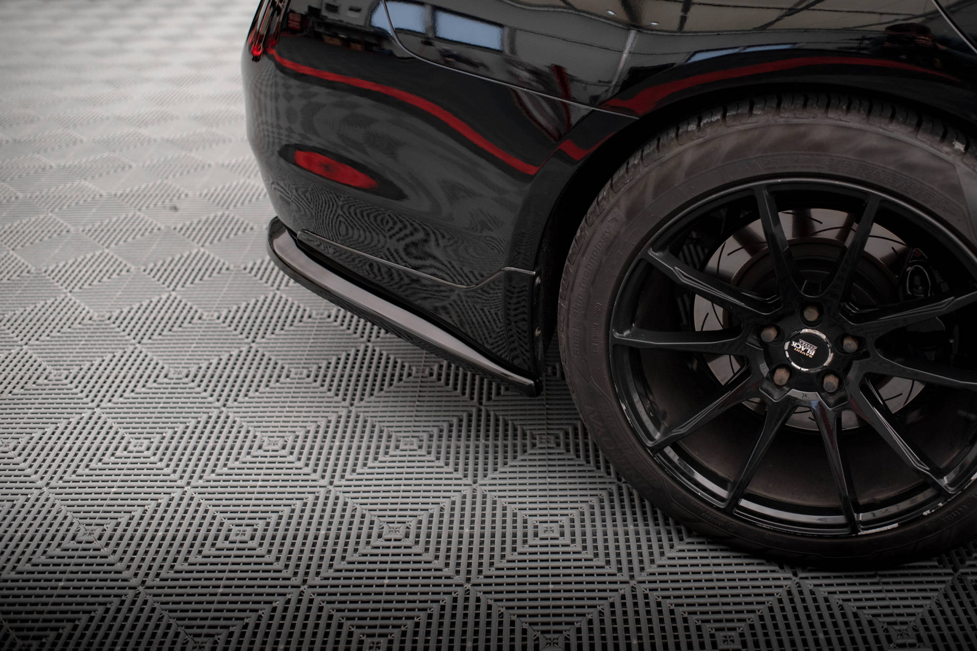 Rear Side Splitters Infiniti Q50 S Mk1 - 4