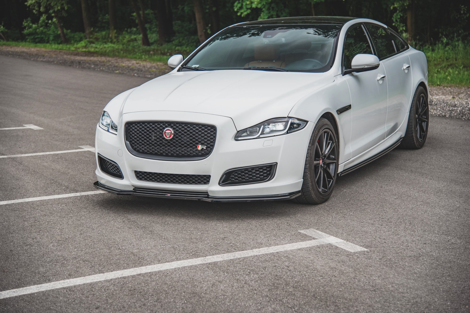 Front Splitter Jaguar XJ X351 Facelift (2015-2019) - 3