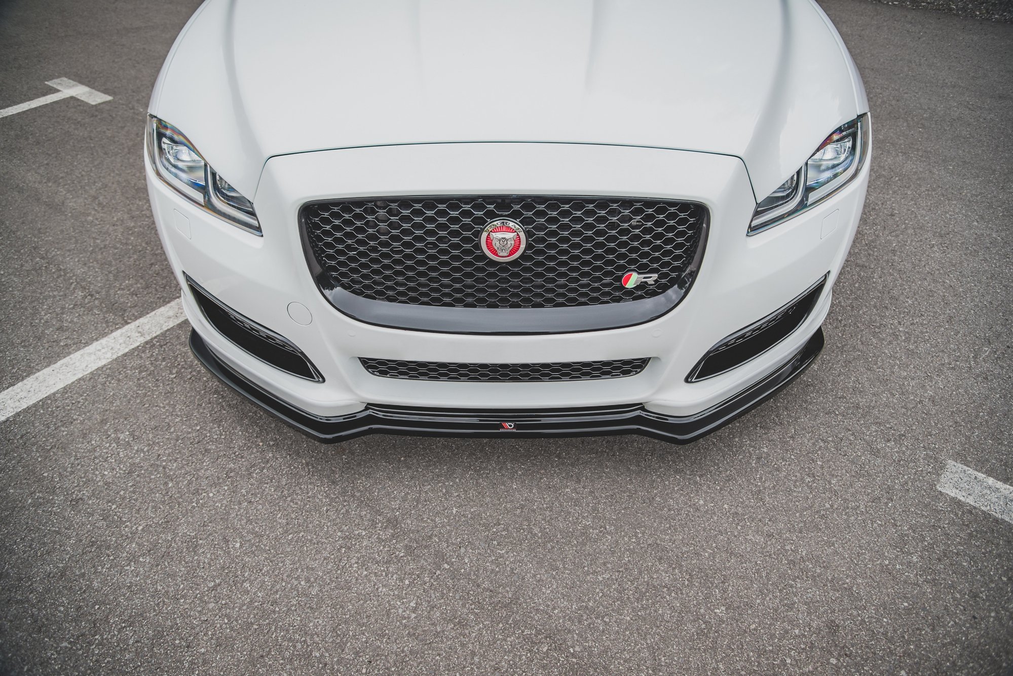 Front Splitter Jaguar XJ X351 Facelift (2015-2019) - 4
