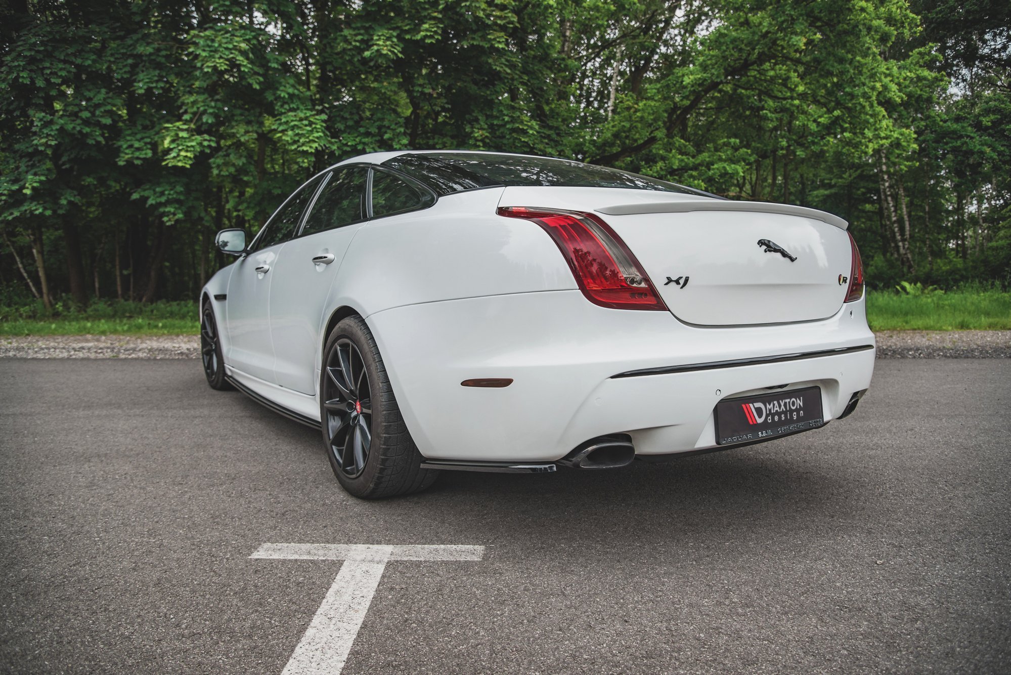Rear Side Splitters Jaguar XJ X351 Facelift (2015-2019) - 4