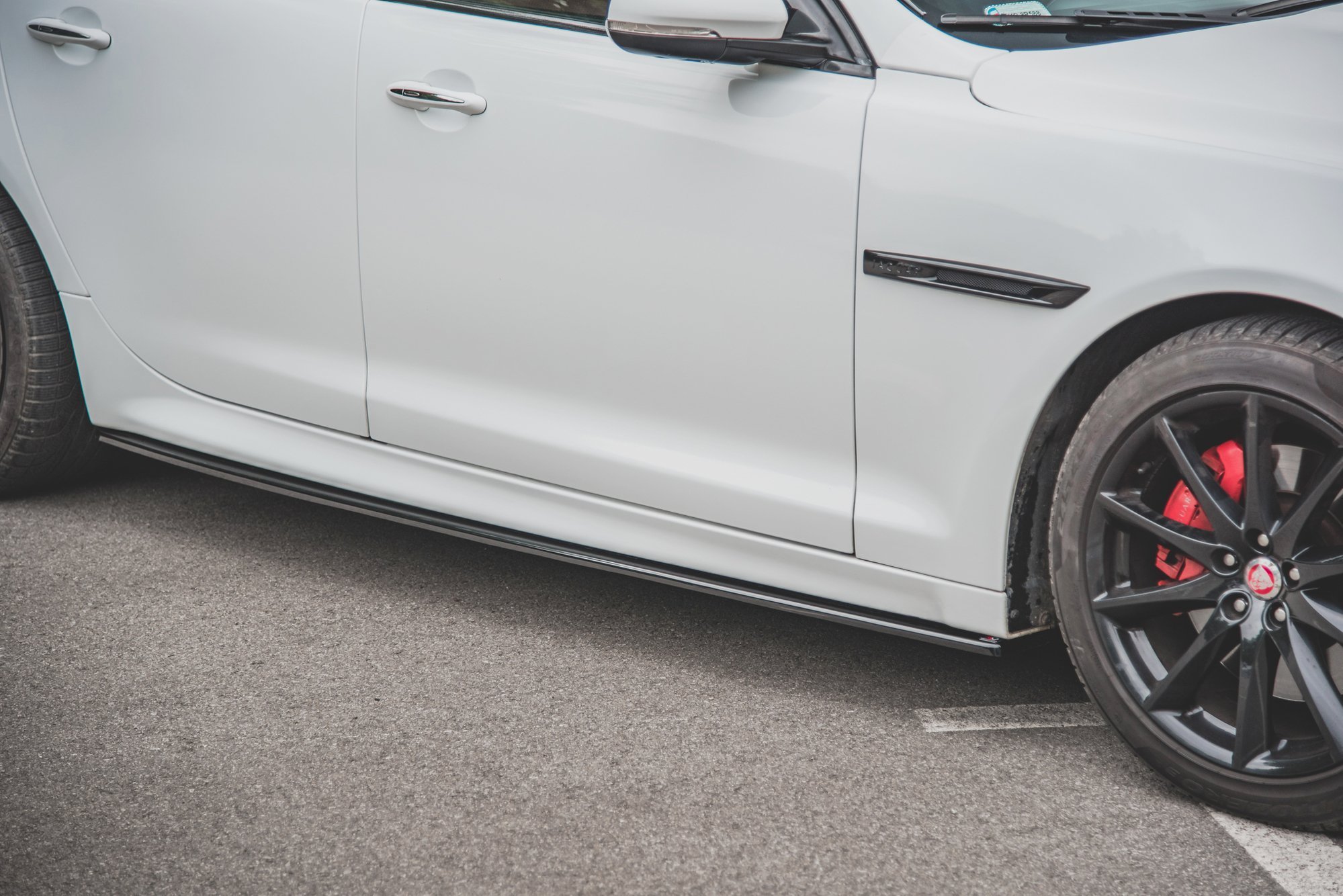 Side Skirts Splitters Jaguar XJ X351 Facelift (2015-2019) - 3