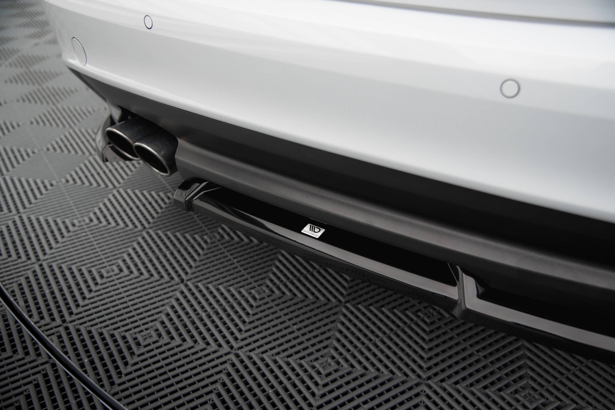 Rear Side Splitters Jaguar XE R-Sport X760 - 4