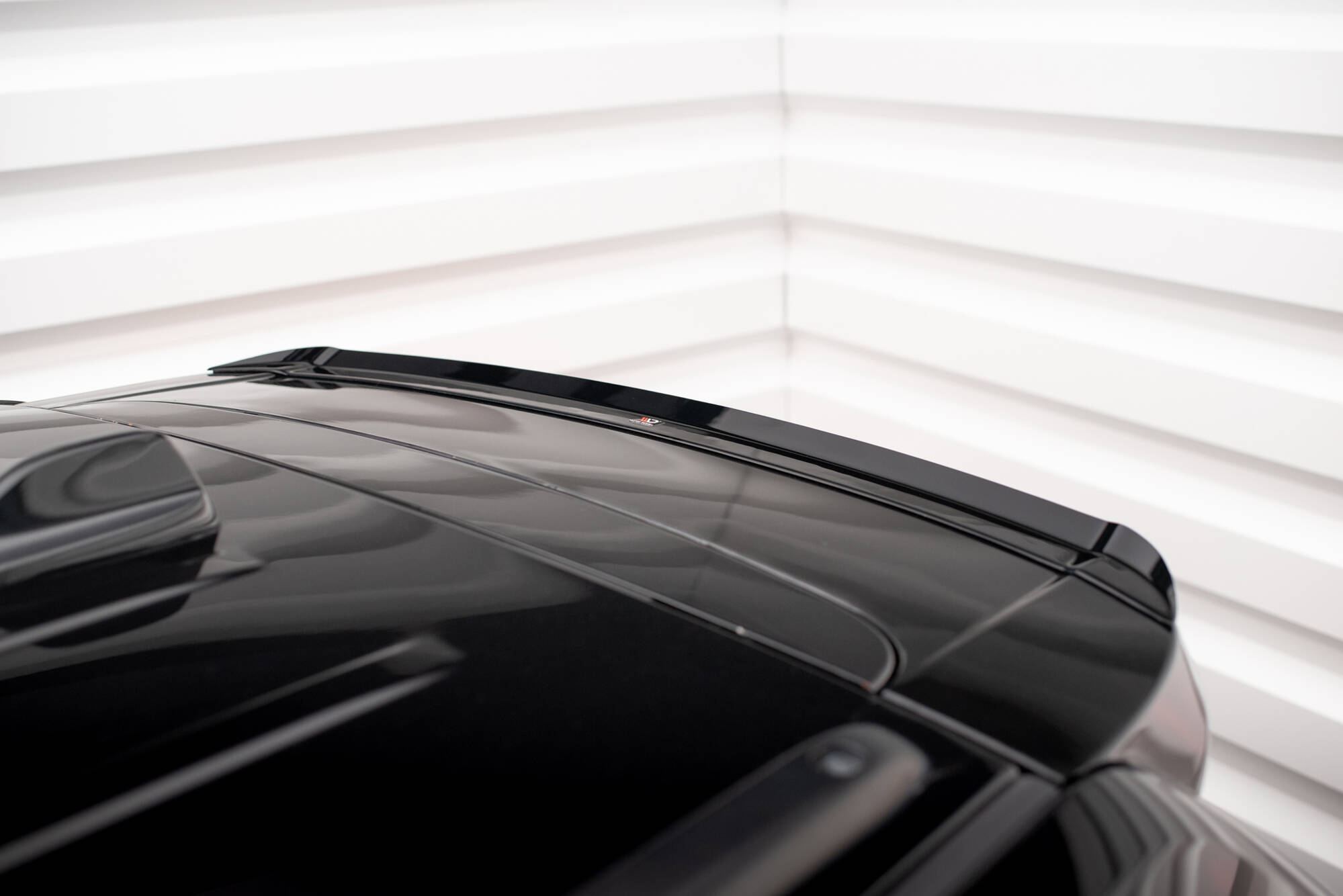 Spoiler CAP JEEP Grand Cherokee WK2 Summit Facelift - 4