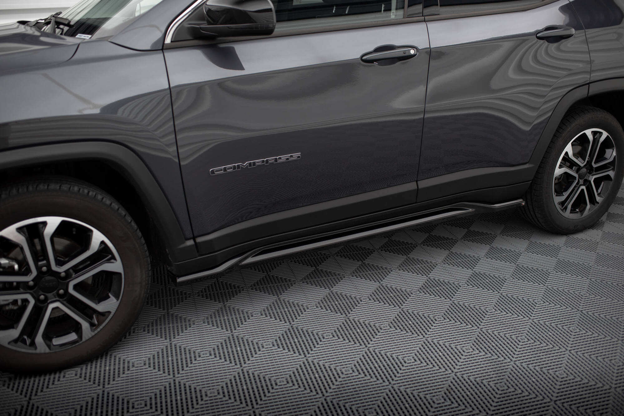 Side Skirts Diffusers Jeep Compass Limited Mk2 Facelift - 3