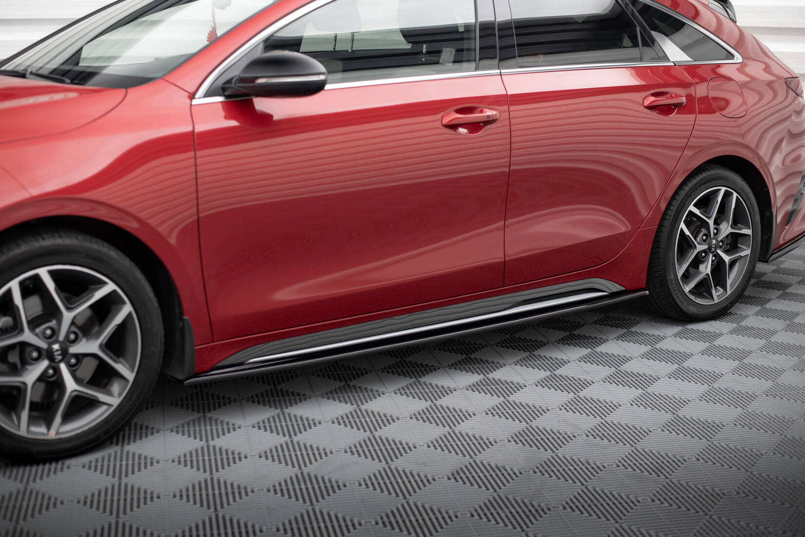 Side Skirts Diffusers Kia Ceed GT / GT-Line Mk3 / ProCeed Mk1 - 4