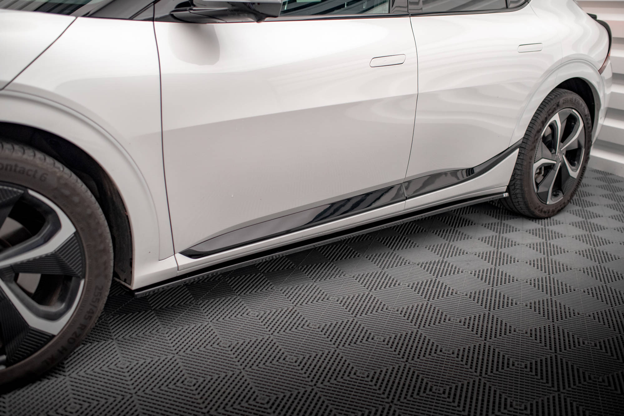 Side Skirts Diffusers Kia EV6 GT-Line Mk1 - 3