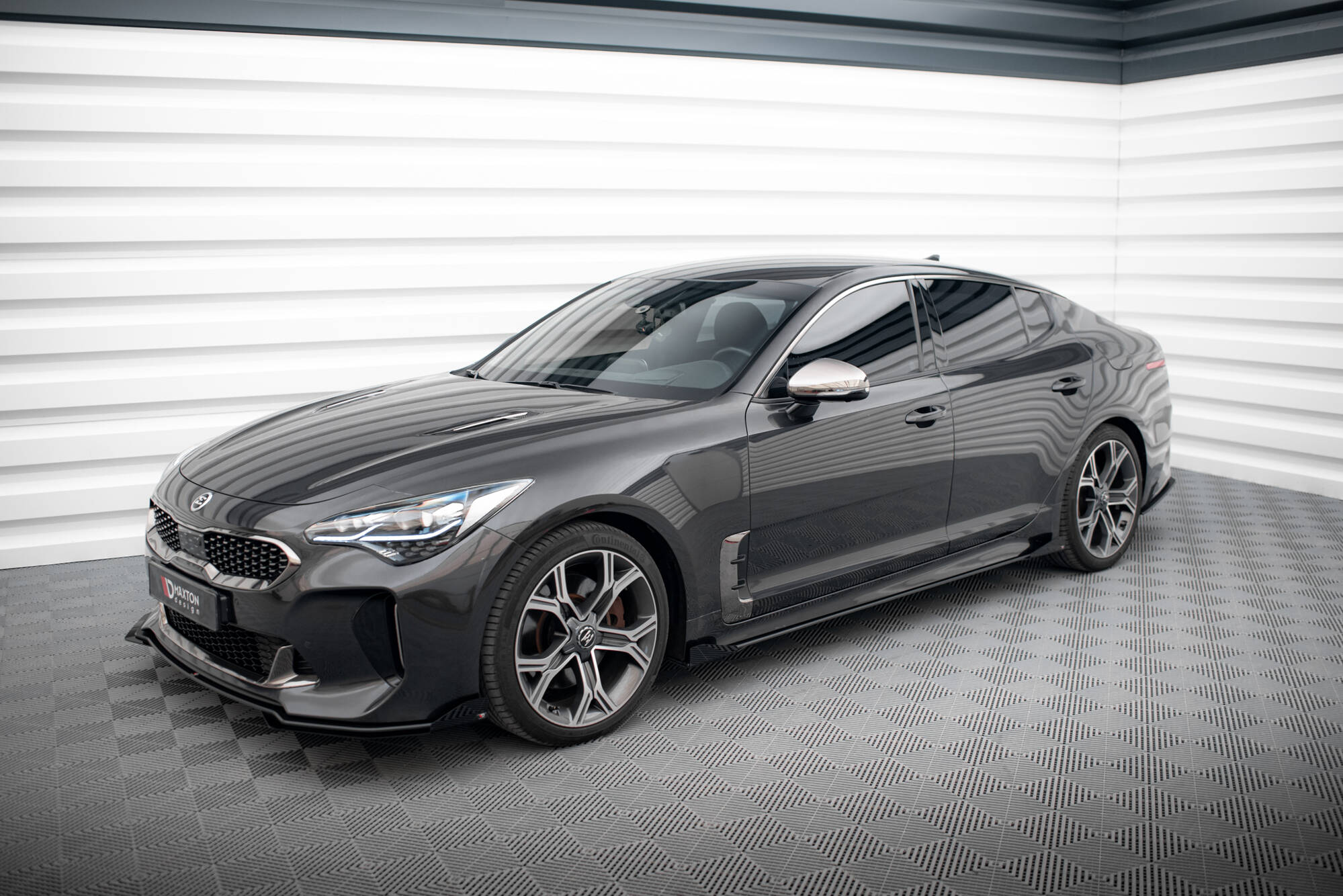 Side Flaps Kia Stinger GT / GT-Line / Standard Mk1 - 4