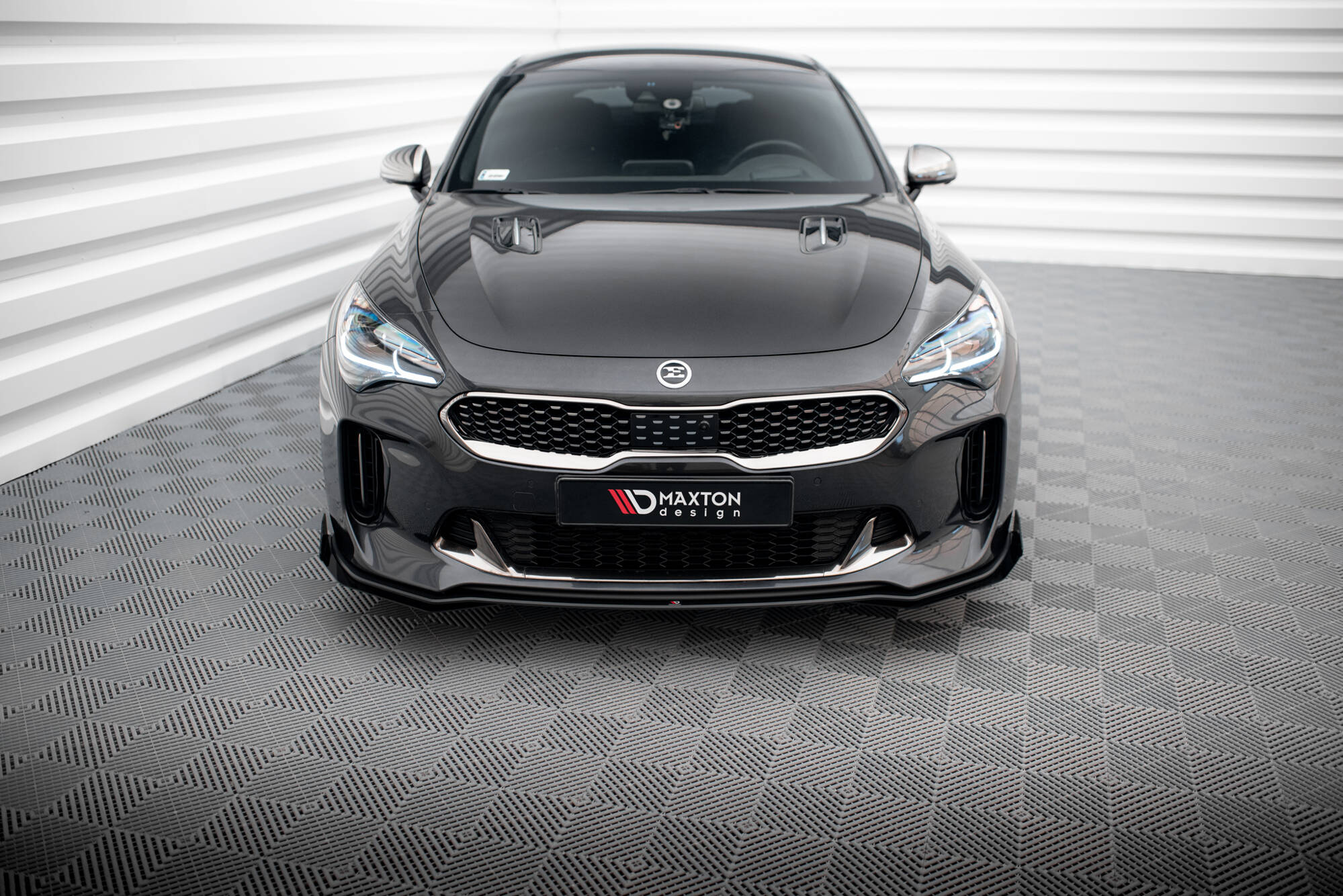 Front Flaps Kia Stinger GT / GT-Line / Standard Mk1 - 2