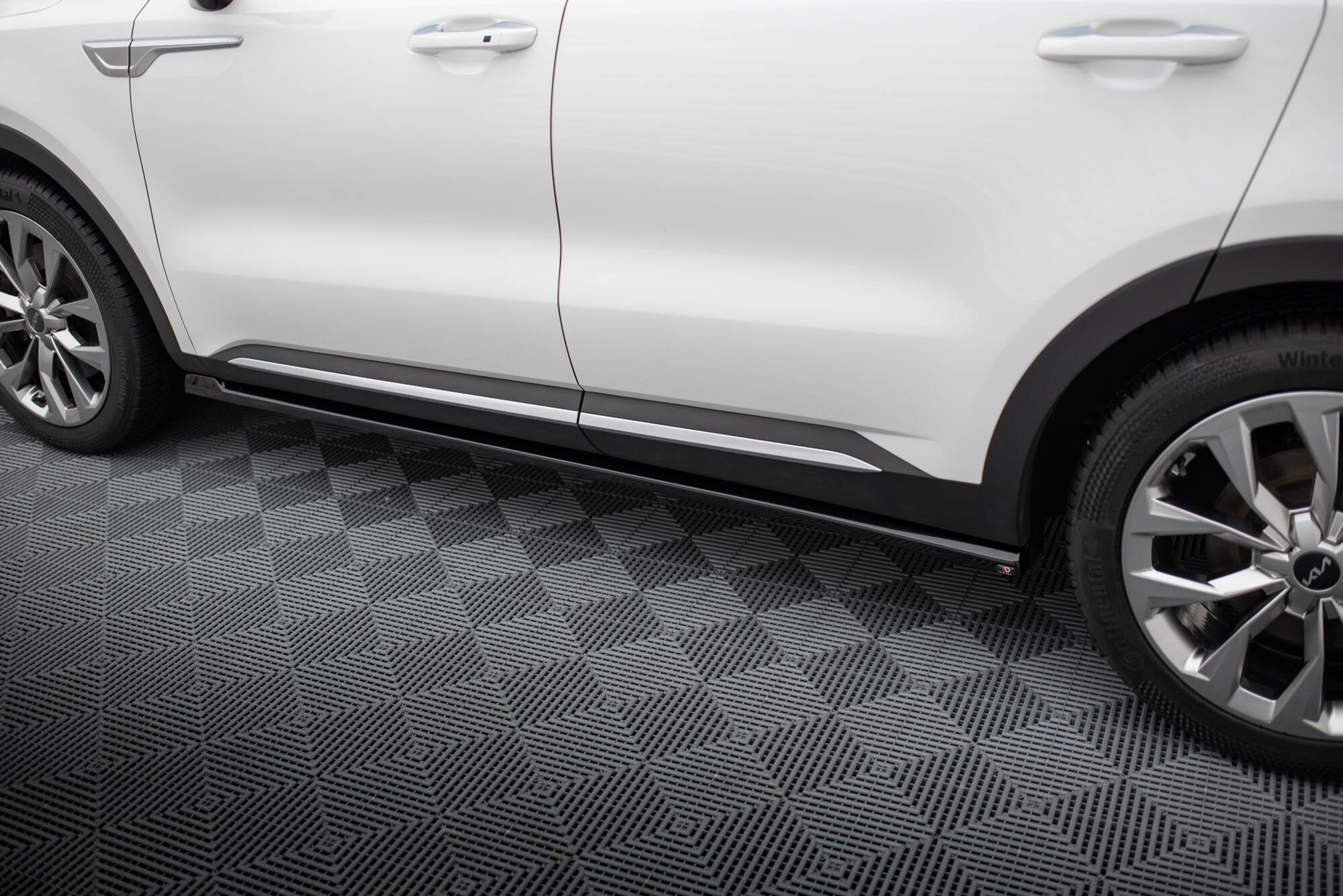 Side Skirts Diffusers Kia Sorento Mk4 - 4