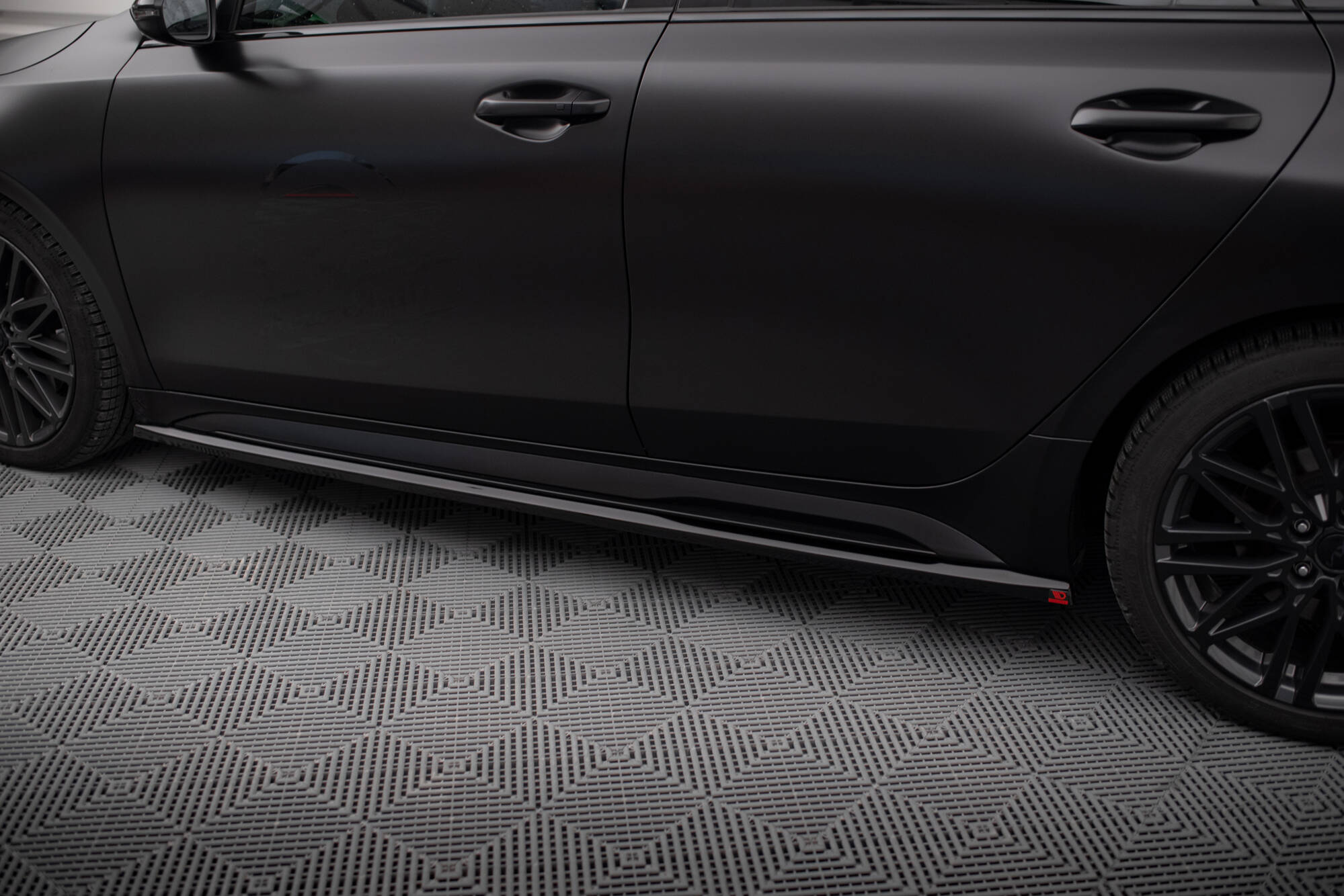 Side Skirts Diffusers Kia Proceed GT Mk1 Facelift / Ceed GT Mk3 Facelift - 4